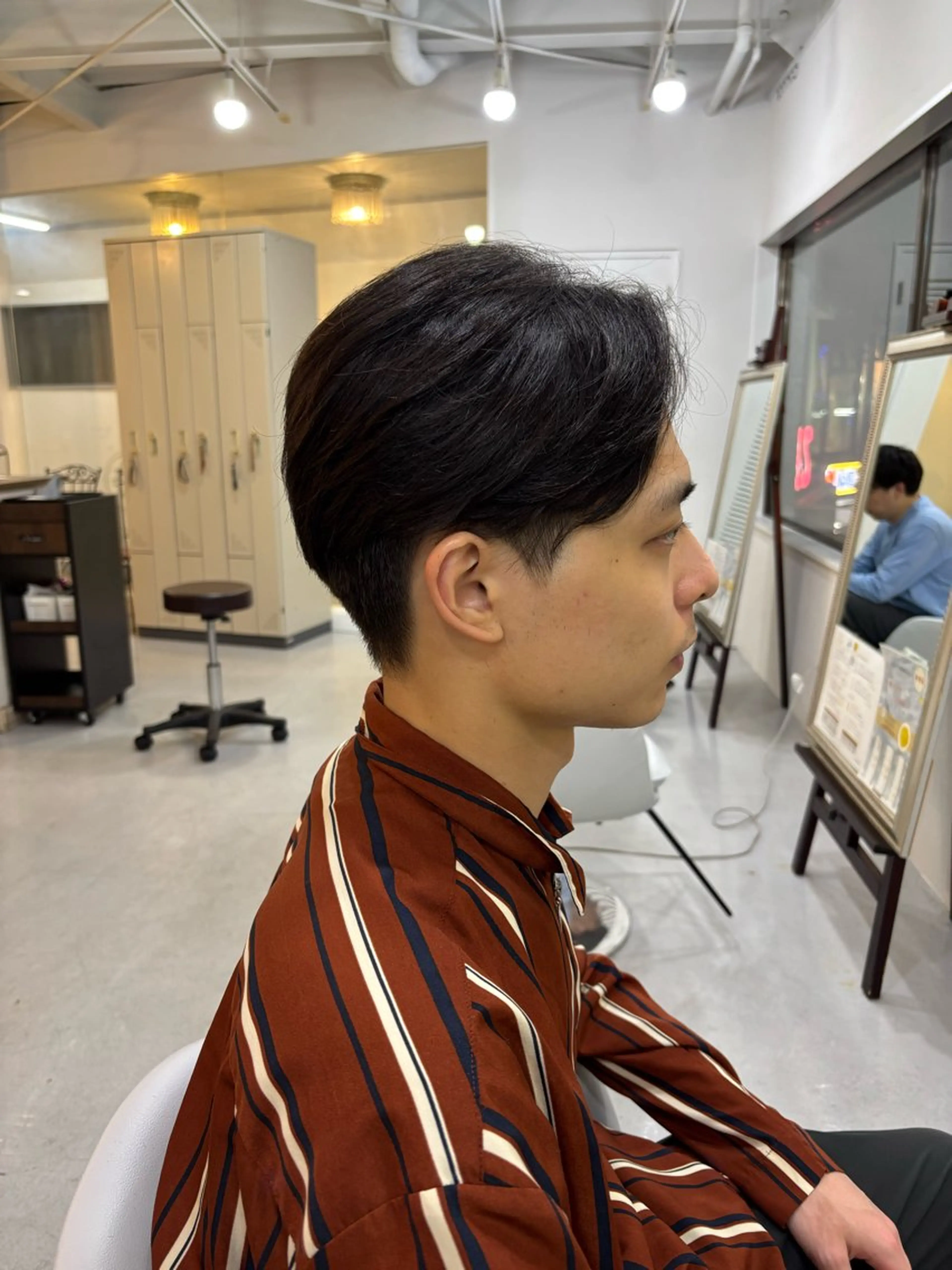 ショート 越坂部 桃子のヘアスタイル