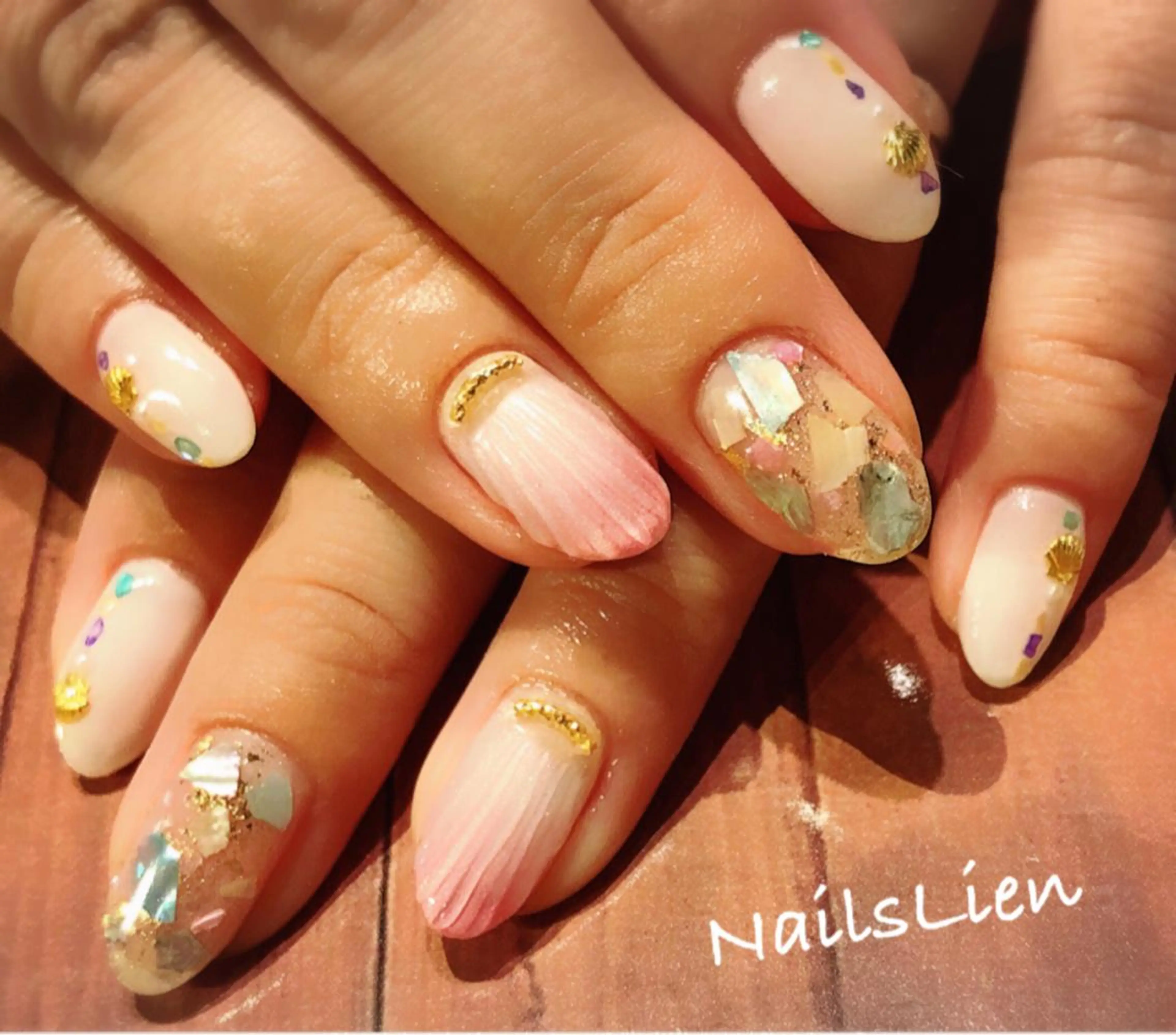 ネイル studio e n / RiNのネイルデザイン