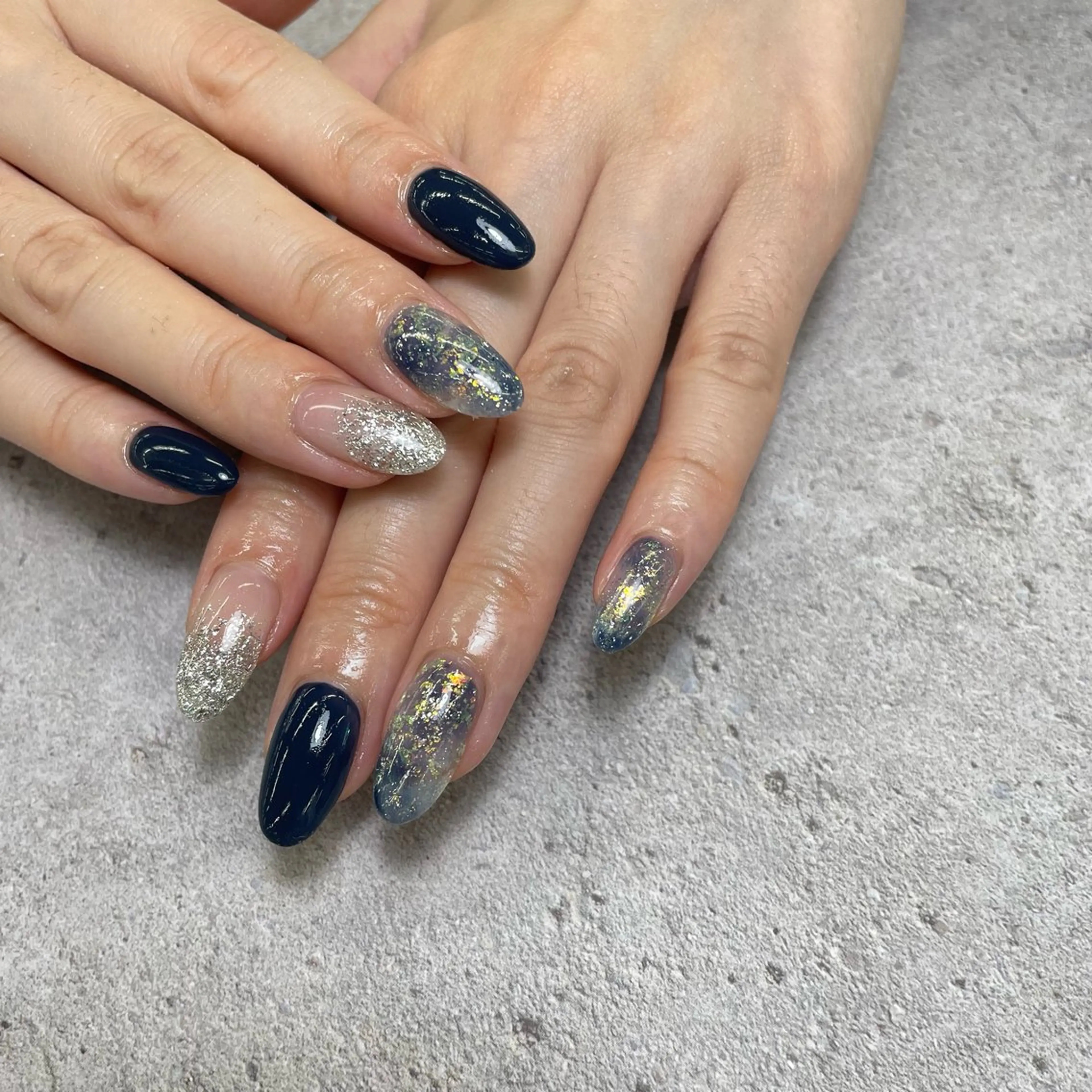 ミディアム CHIKASHIGE MAXKELLY🐚のネイルデザイン