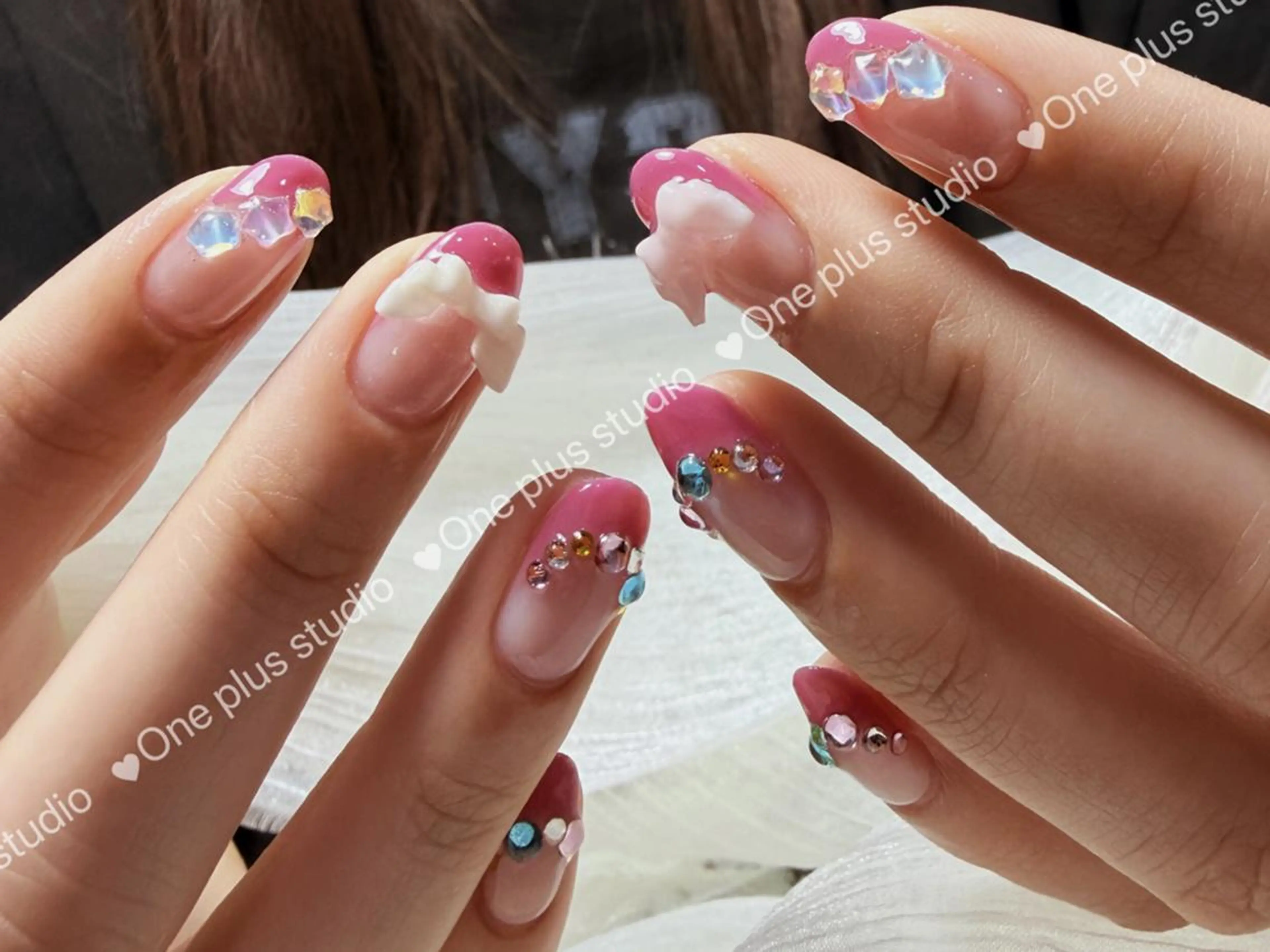 ネイル アニマル柄 ボルドー ブラウン フレンチネイル マグネットネイル One plus StudioNailのネイルデザイン