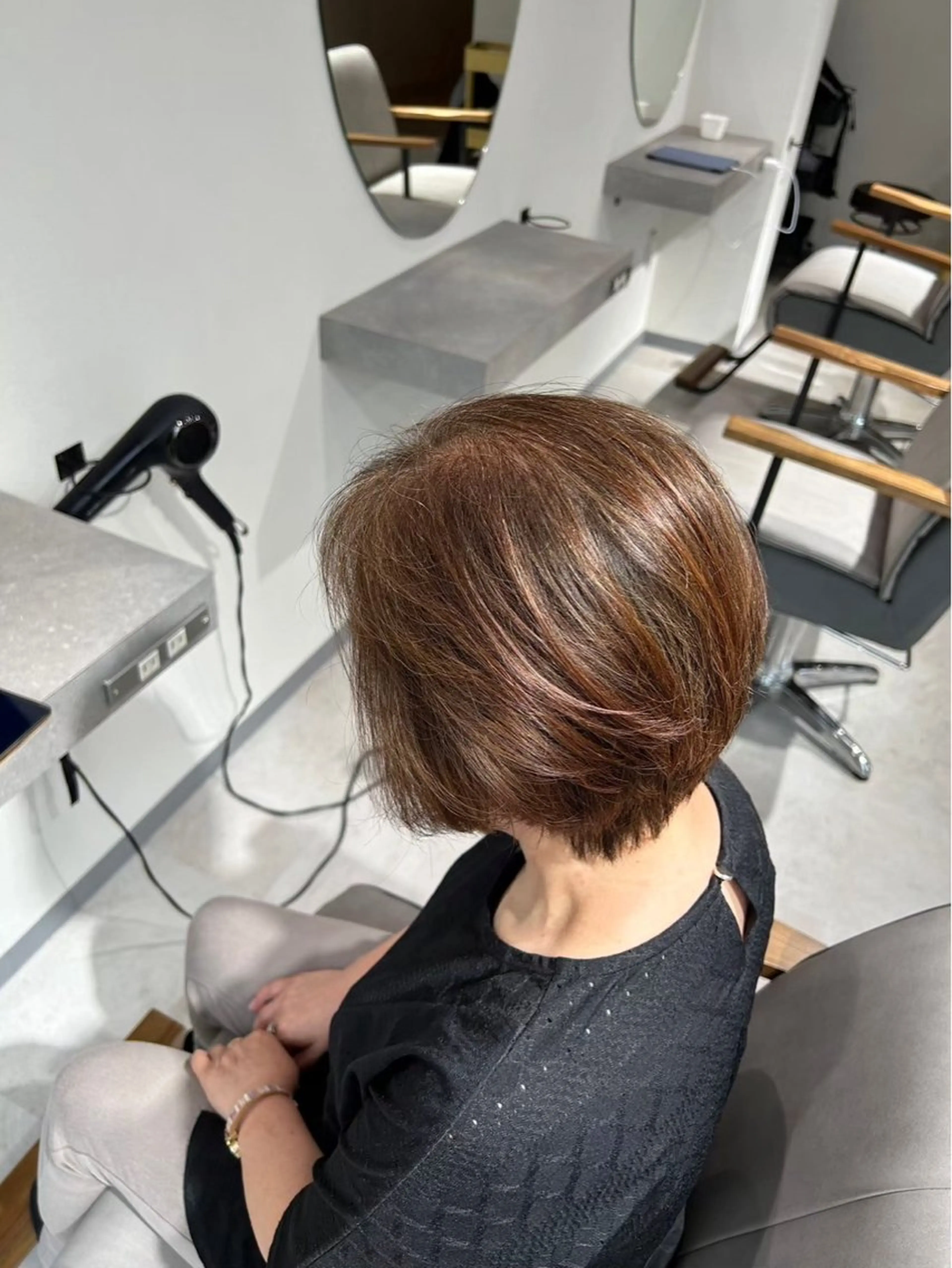 ショート カラー 脱白髪染め❕白髪 ぼかし特化🌟ヨコタのヘアスタイル