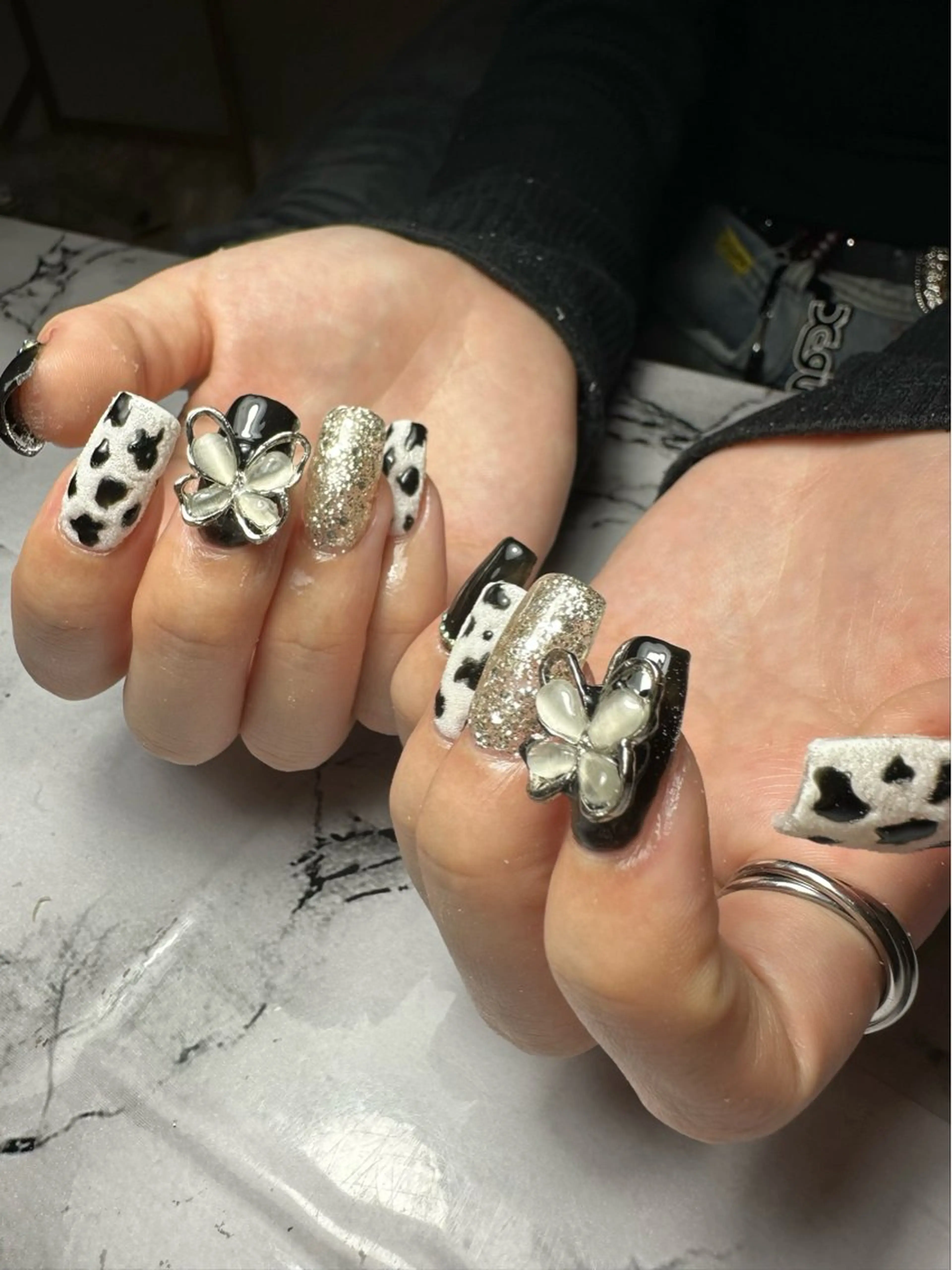 ネイル 新山 聖のネイルデザイン