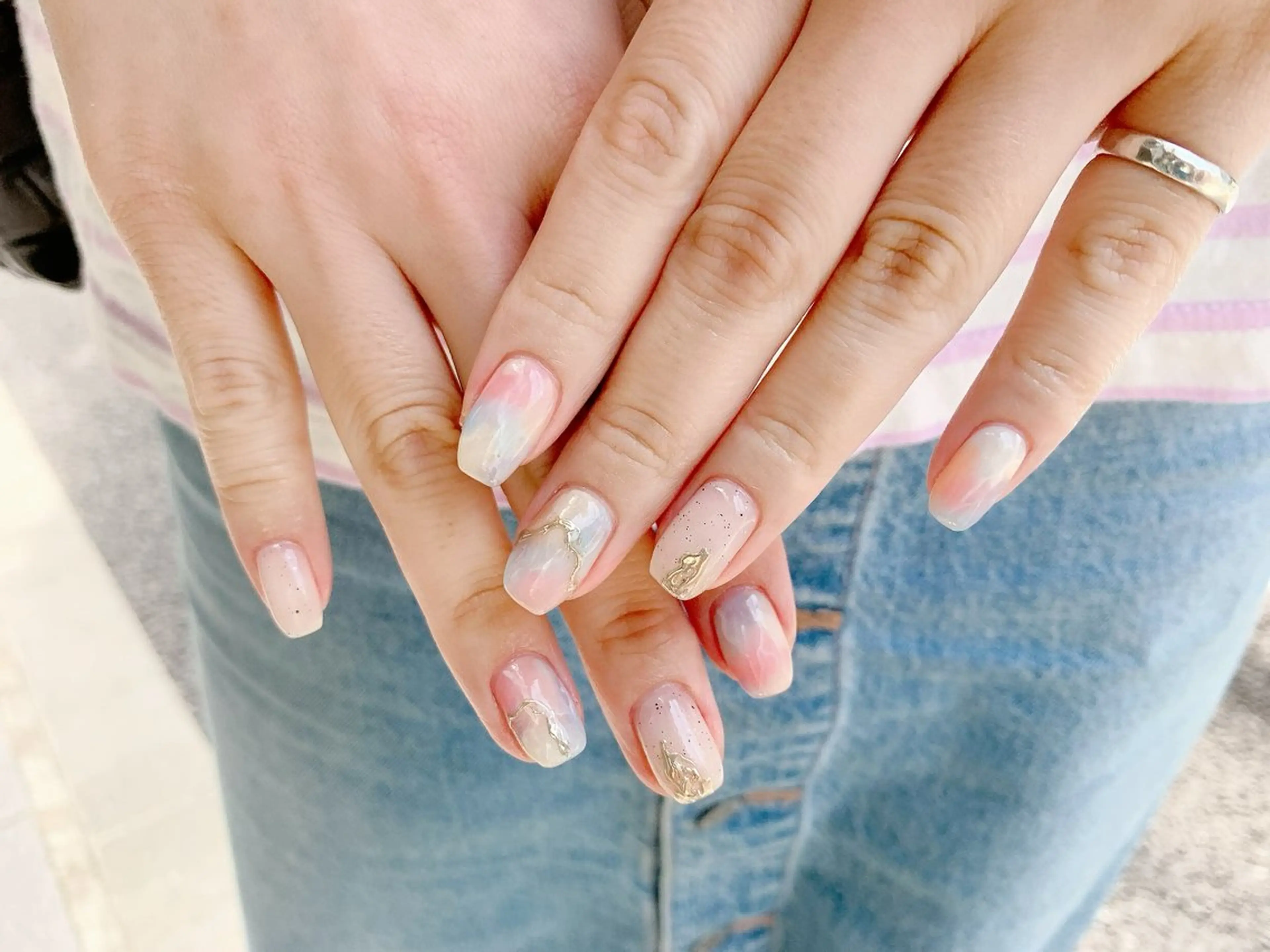 ネイル ニュアンスネイル 春ネイル 赤羽Urbansea Yanaiのネイルデザイン