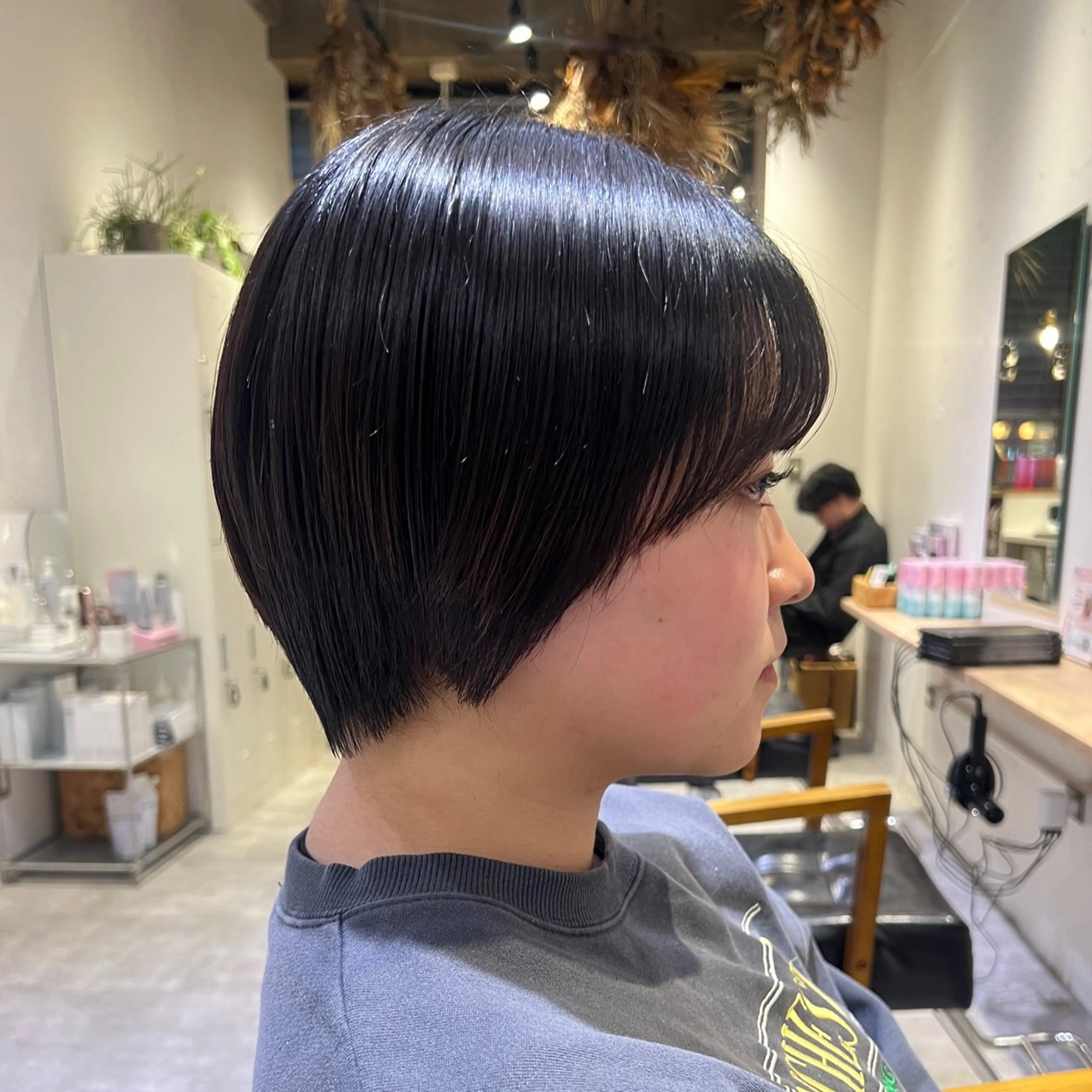 ショート ショートヘア 🫧三浦 未流/ ボブ/イヤリングのヘアスタイル