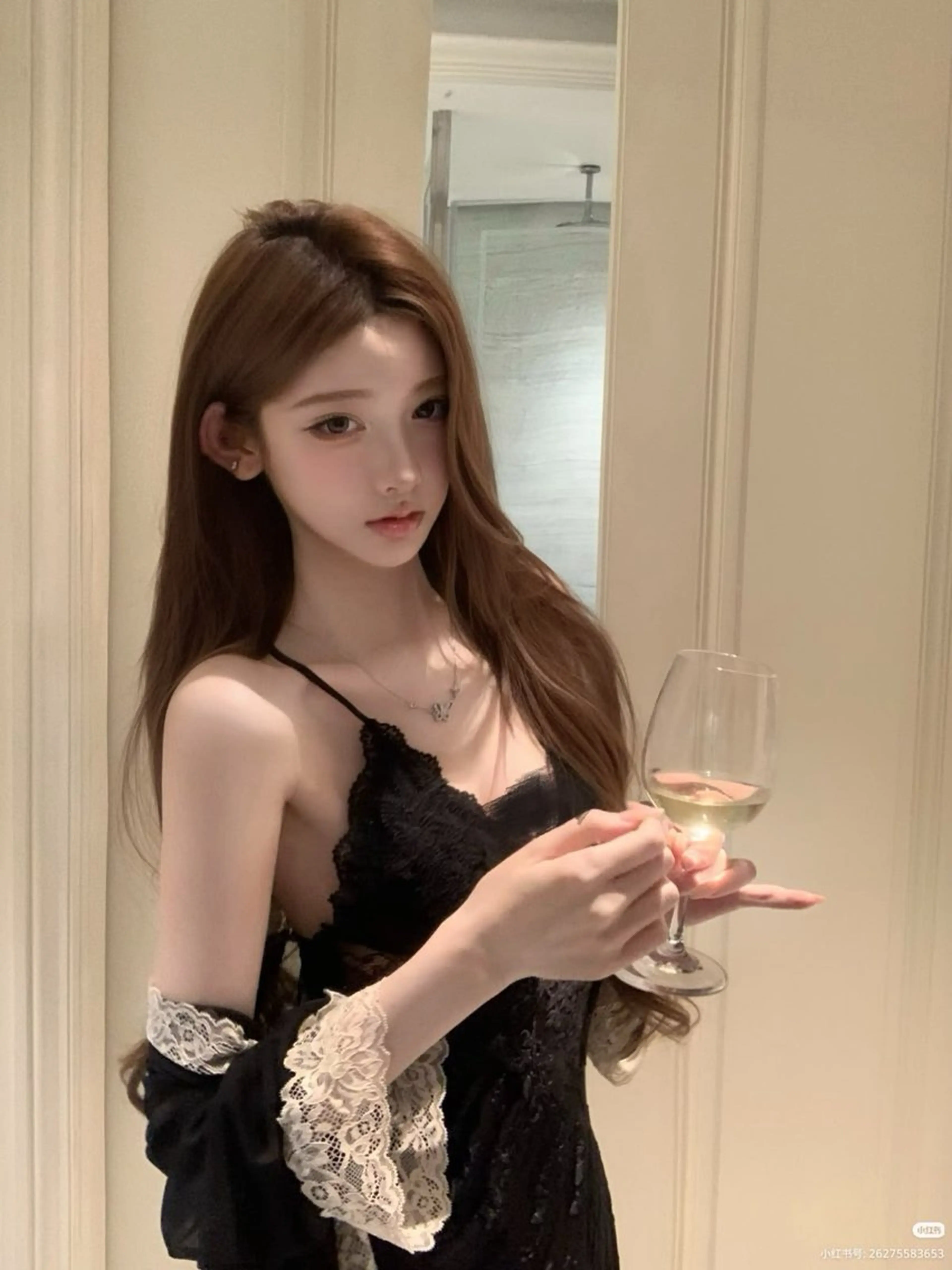 ロング カラー ベージュカラー ブリーチ ダブルカラー ブリーチなしカラー 小顔カット カット ヘアカラー トリートメント 原宿／ワンホンヘア SAAYA🖤のヘアスタイル