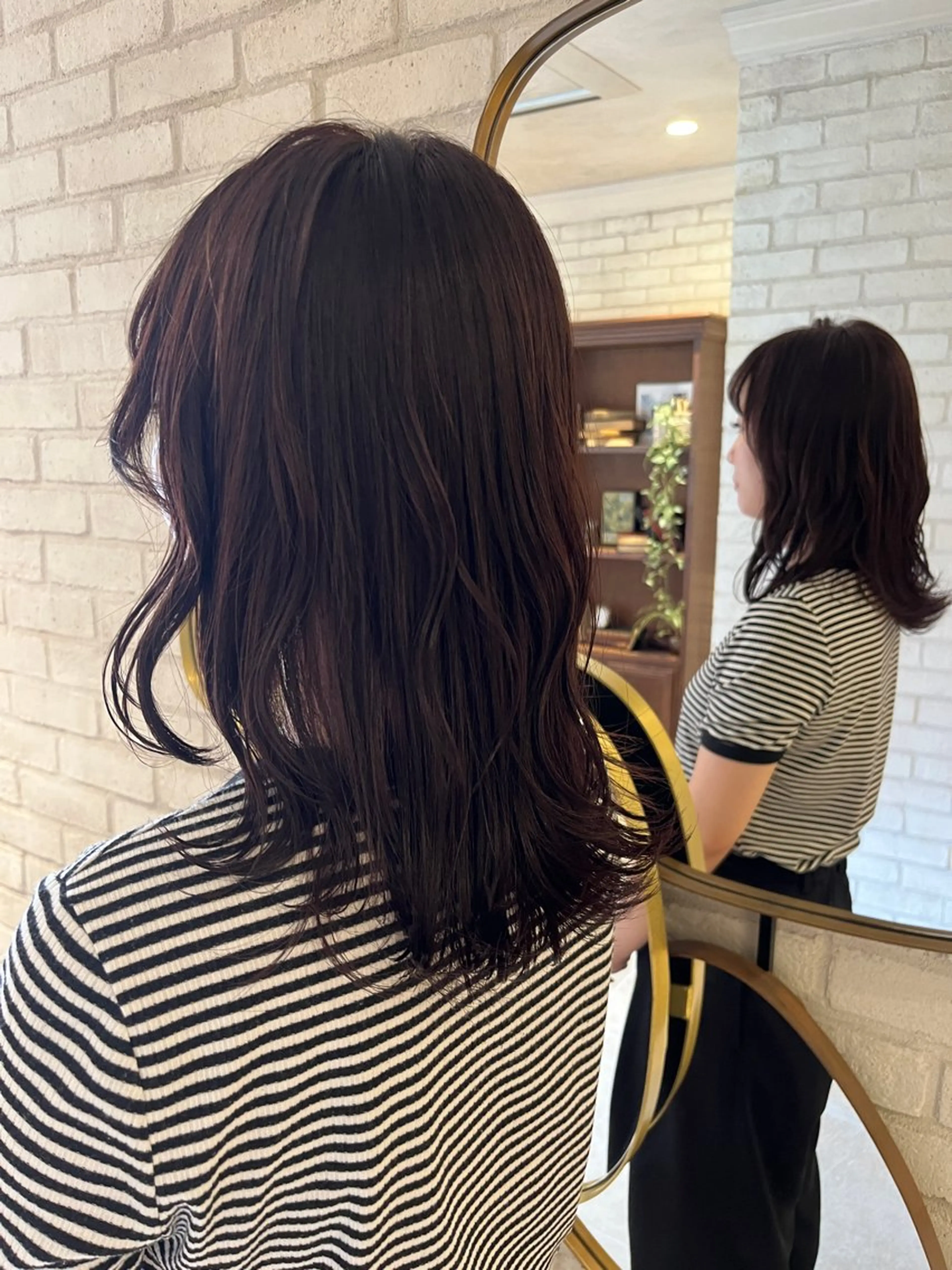 セミロング 橘 ゆきののヘアスタイル