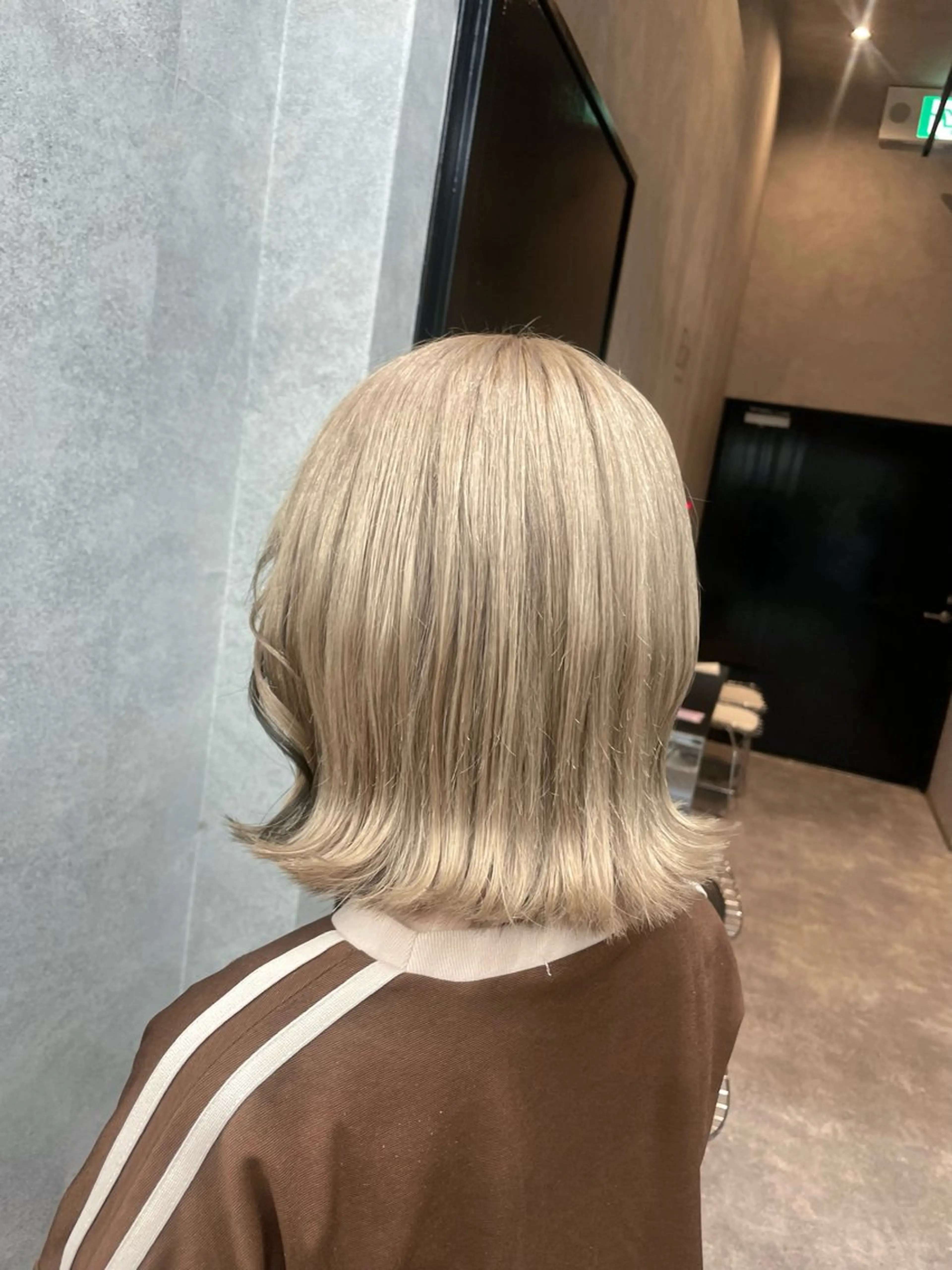 ミディアム カラー Eir SEIKAのヘアスタイル