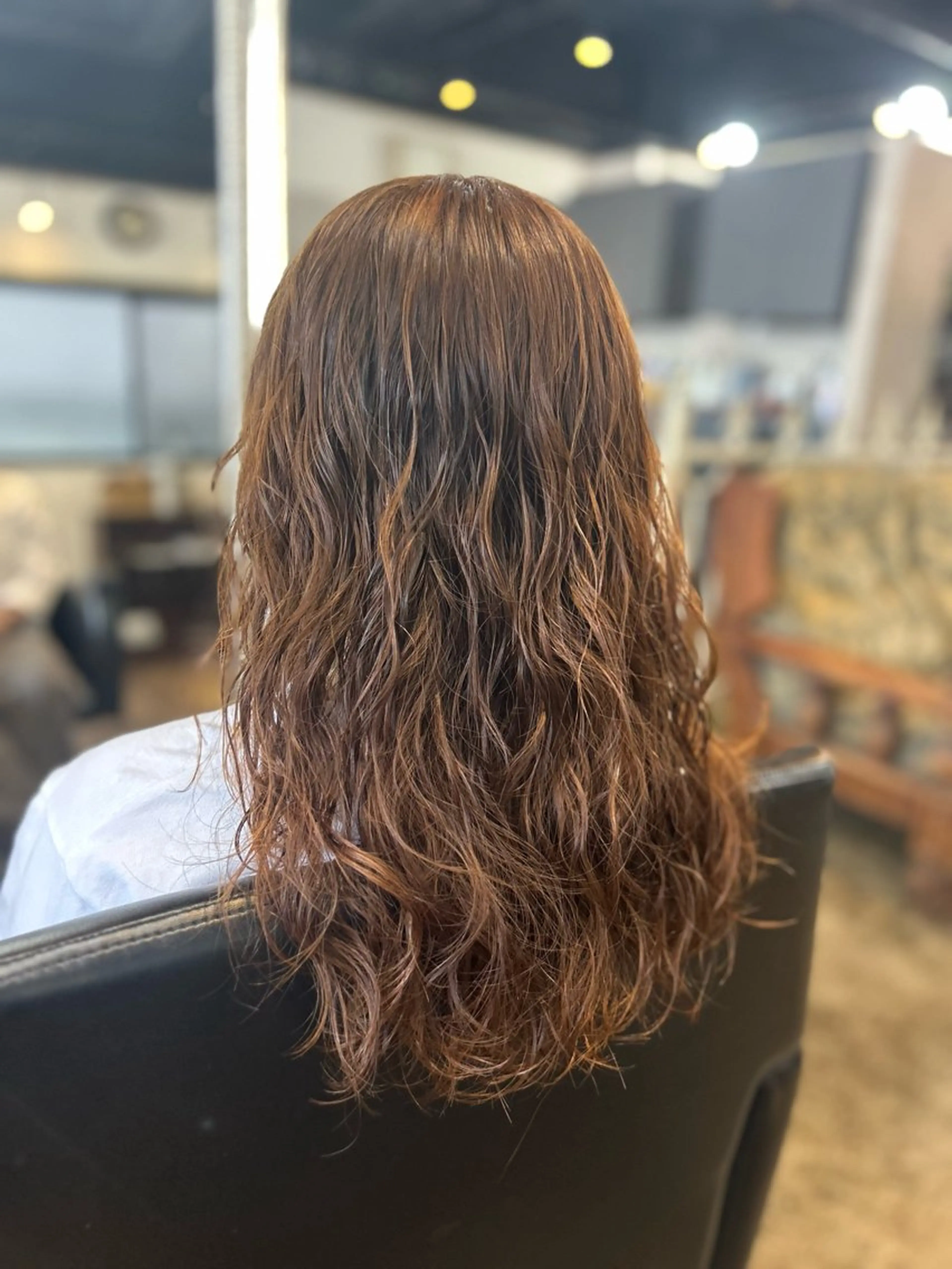 ロング Julia🖤 縮毛矯正🌬️🩵のヘアスタイル