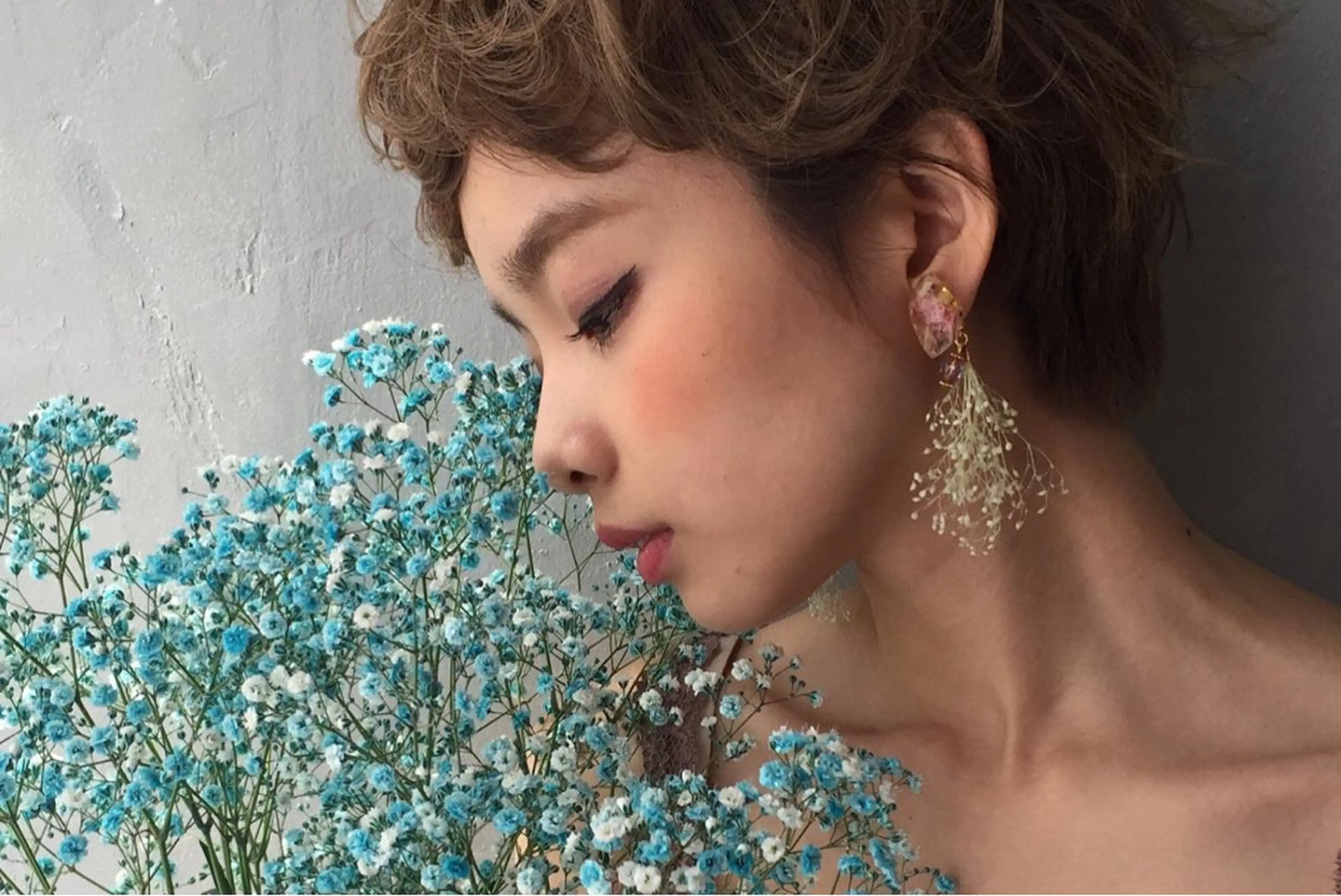 ショート ヘアカラー シモイケ ルアのヘアスタイル