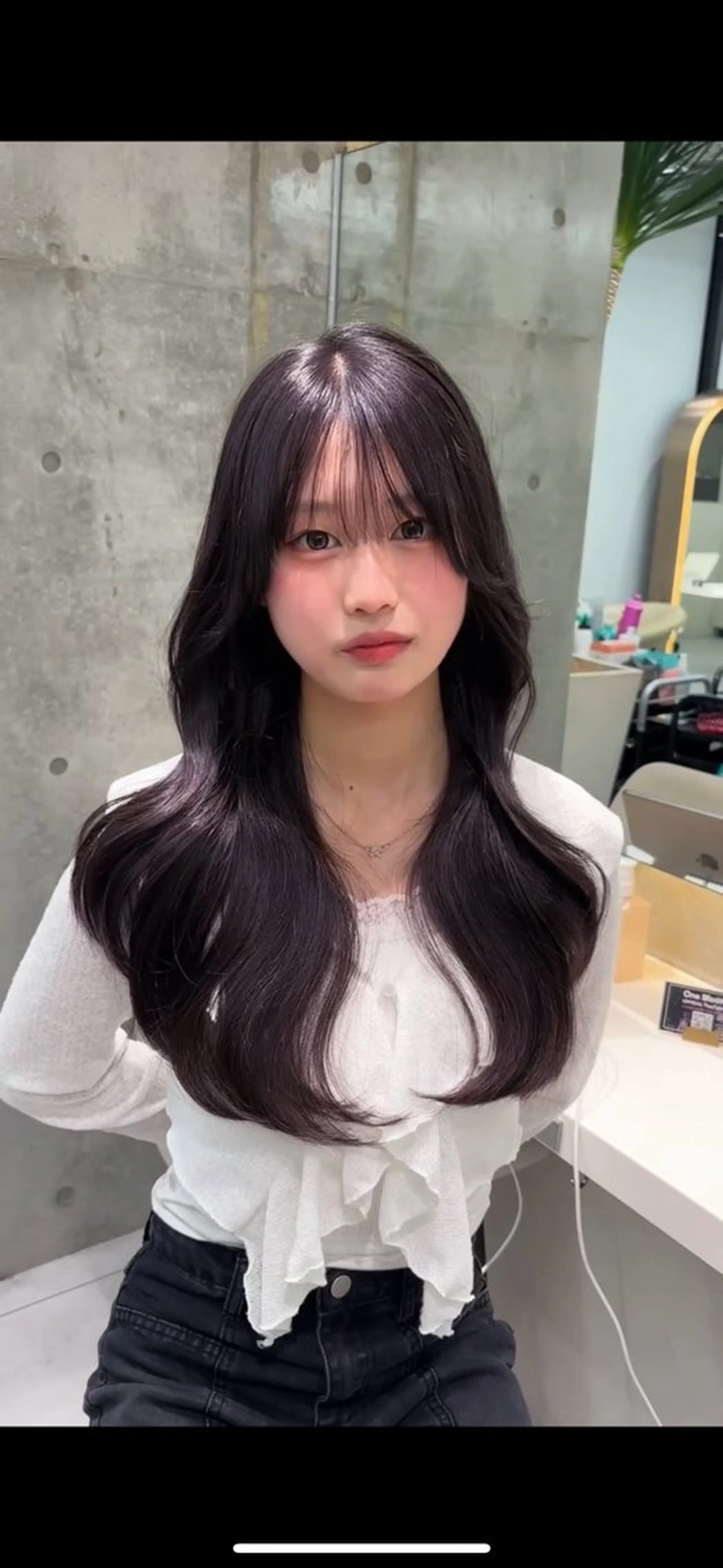 ロング カット ヘアカラー MOMOHA/ 🍑レイヤーカットのヘアスタイル