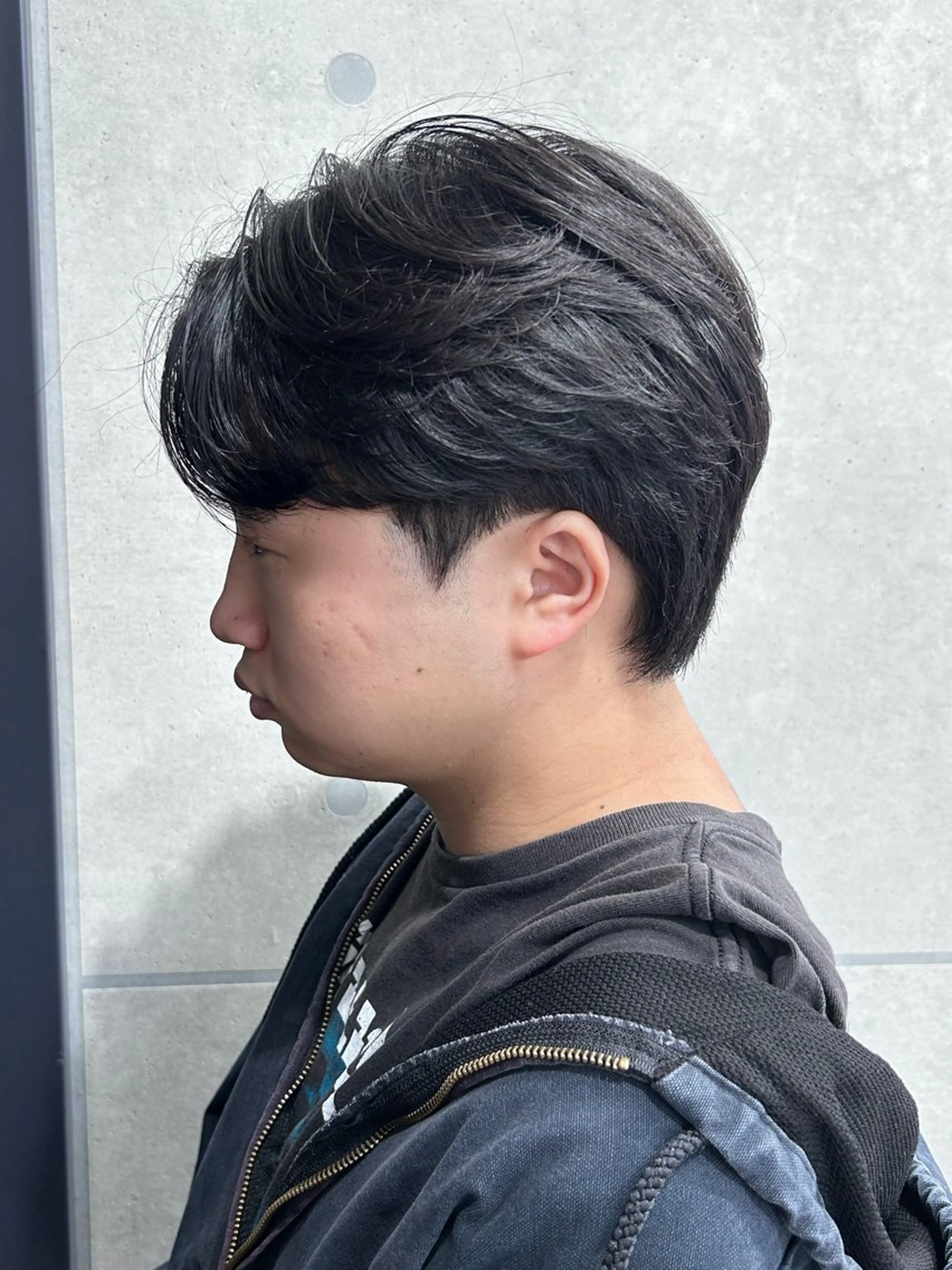 ショート パーマ メンズ カット パーマ 岩城 滉成のヘアスタイル