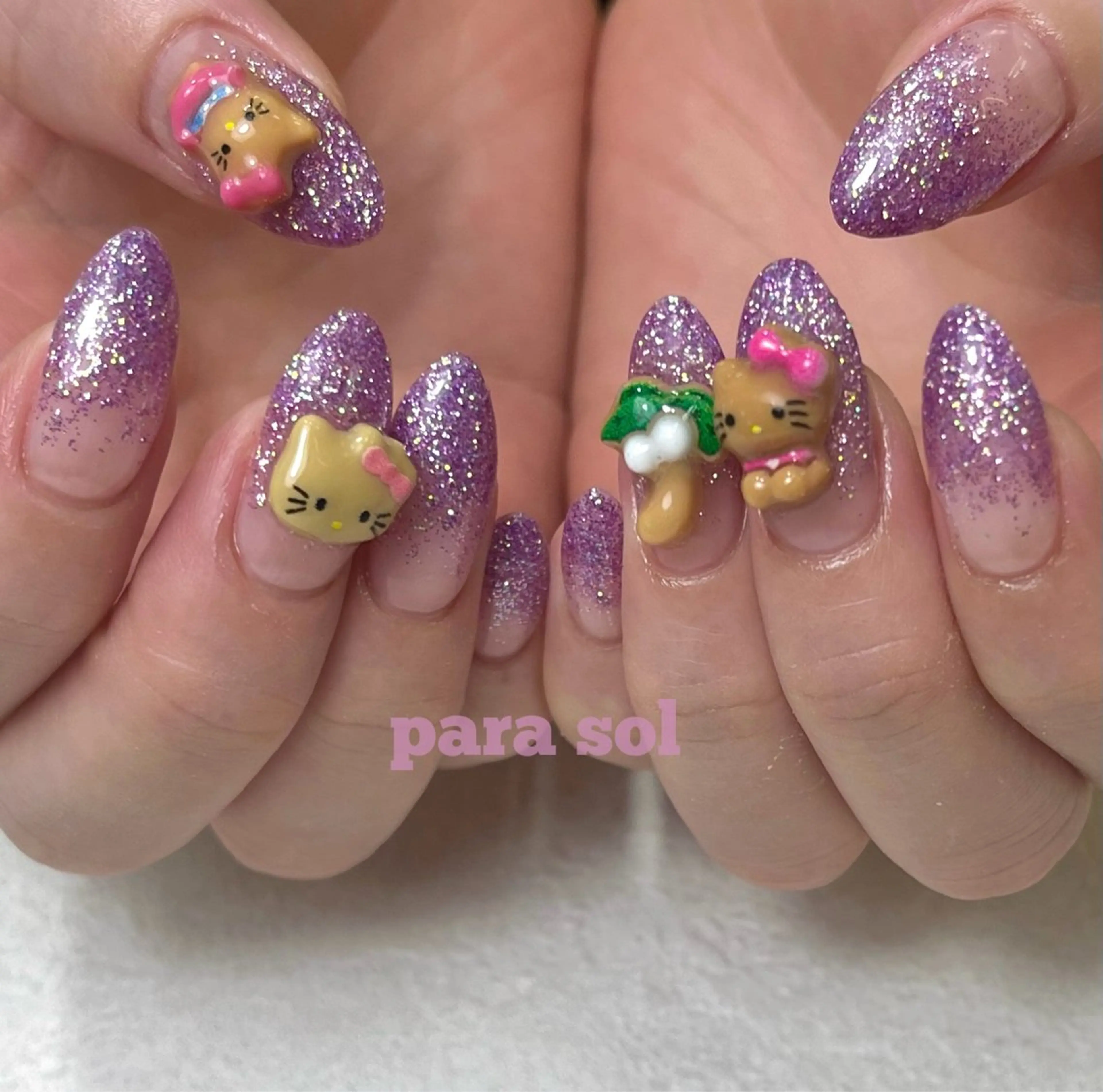 ネイル ジェルネイル グラデーション キラキラネイル ラメ(グリッター) ラメグラデーション ハンドネイル para ☀︎ sol by BECK所属・Para Sol nail　Maoのネイルデザイン