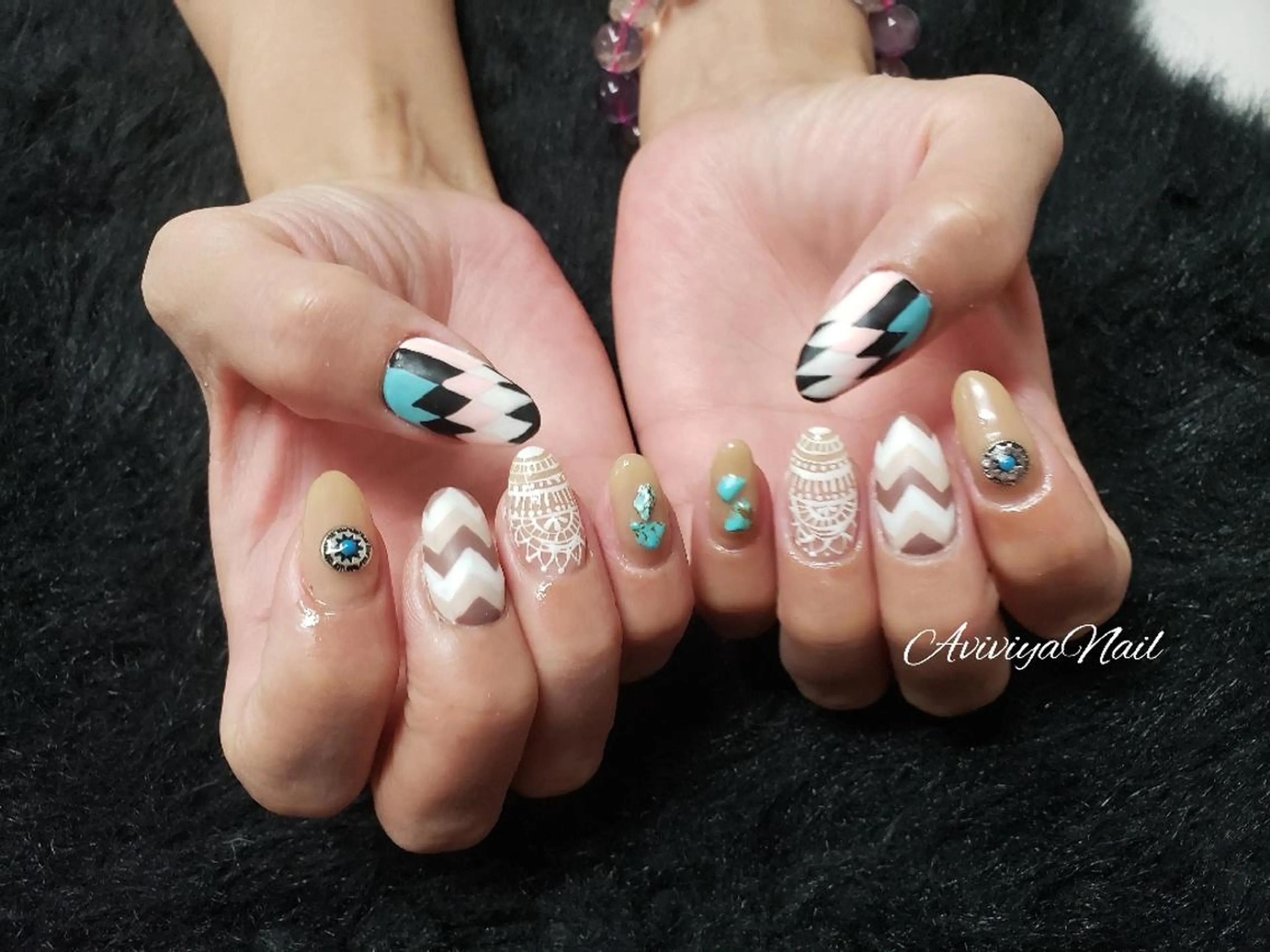 ネイル AviviyaNail所属・kubo ayaのネイルデザイン