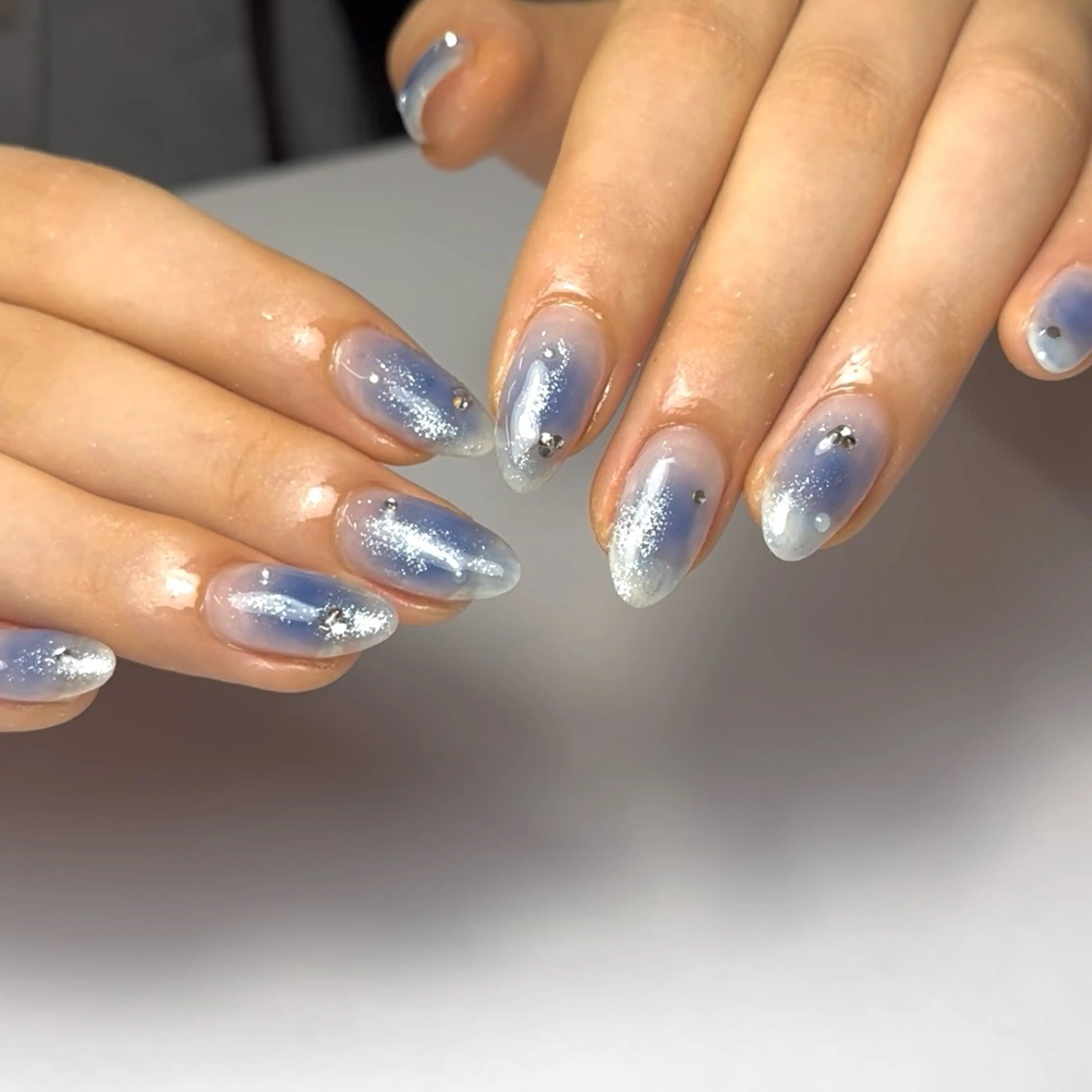 ネイル チークネイル 持ち込み ハンドネイル Ha RUのネイルデザイン