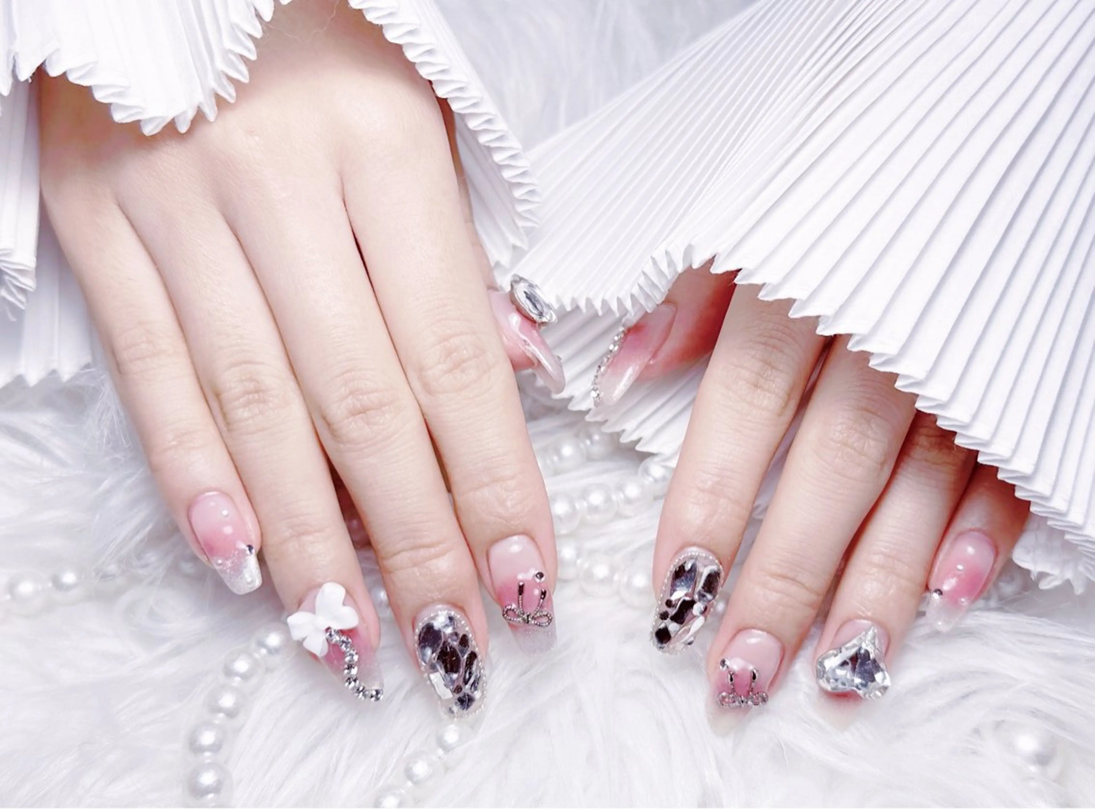 ネイル ハンドネイル ☁️Minmin Tsuki💙🩵のネイルデザイン