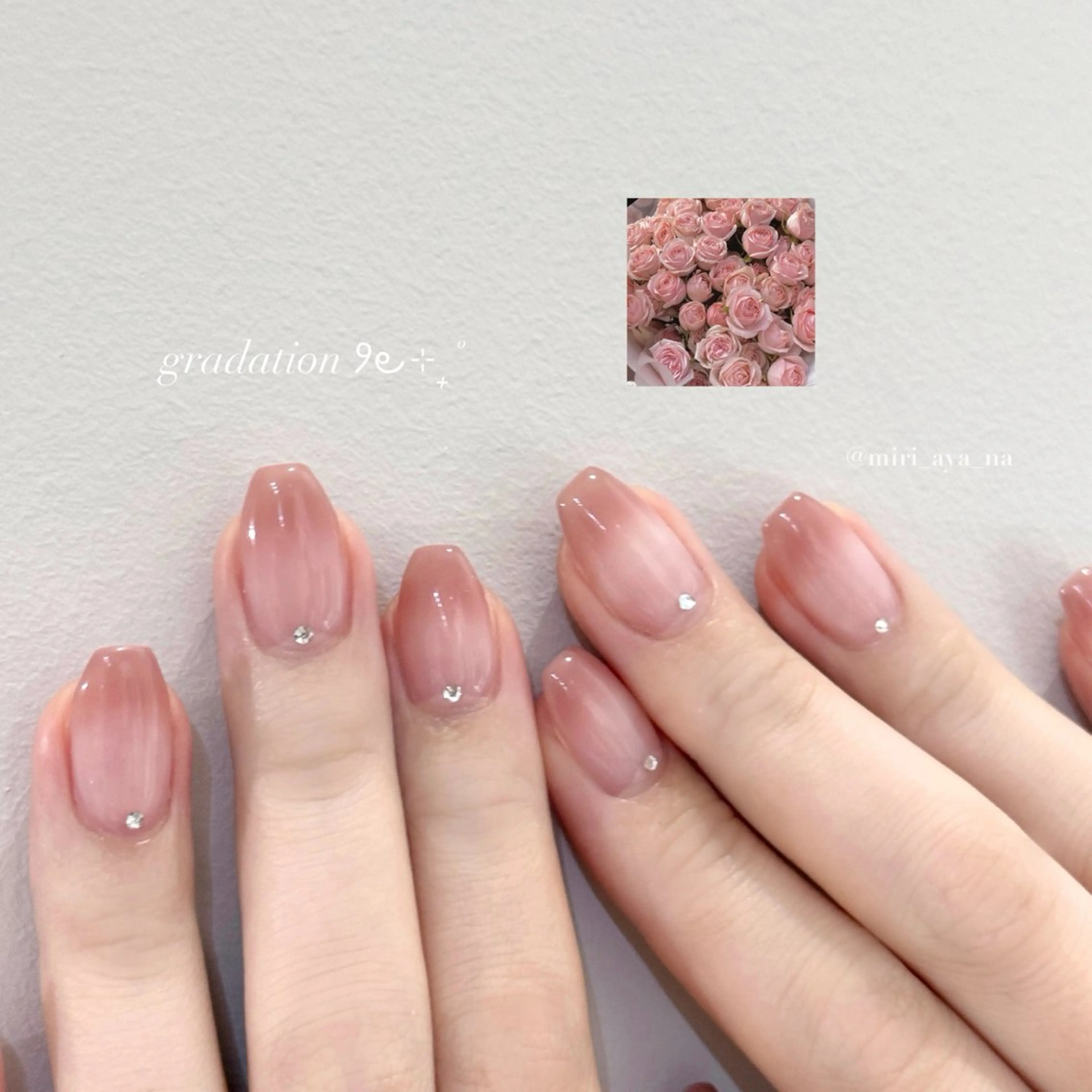 ネイル ストーンネイル ハンドネイル 新宿代々木/キレイめ ちゅるん/miriのネイルデザイン