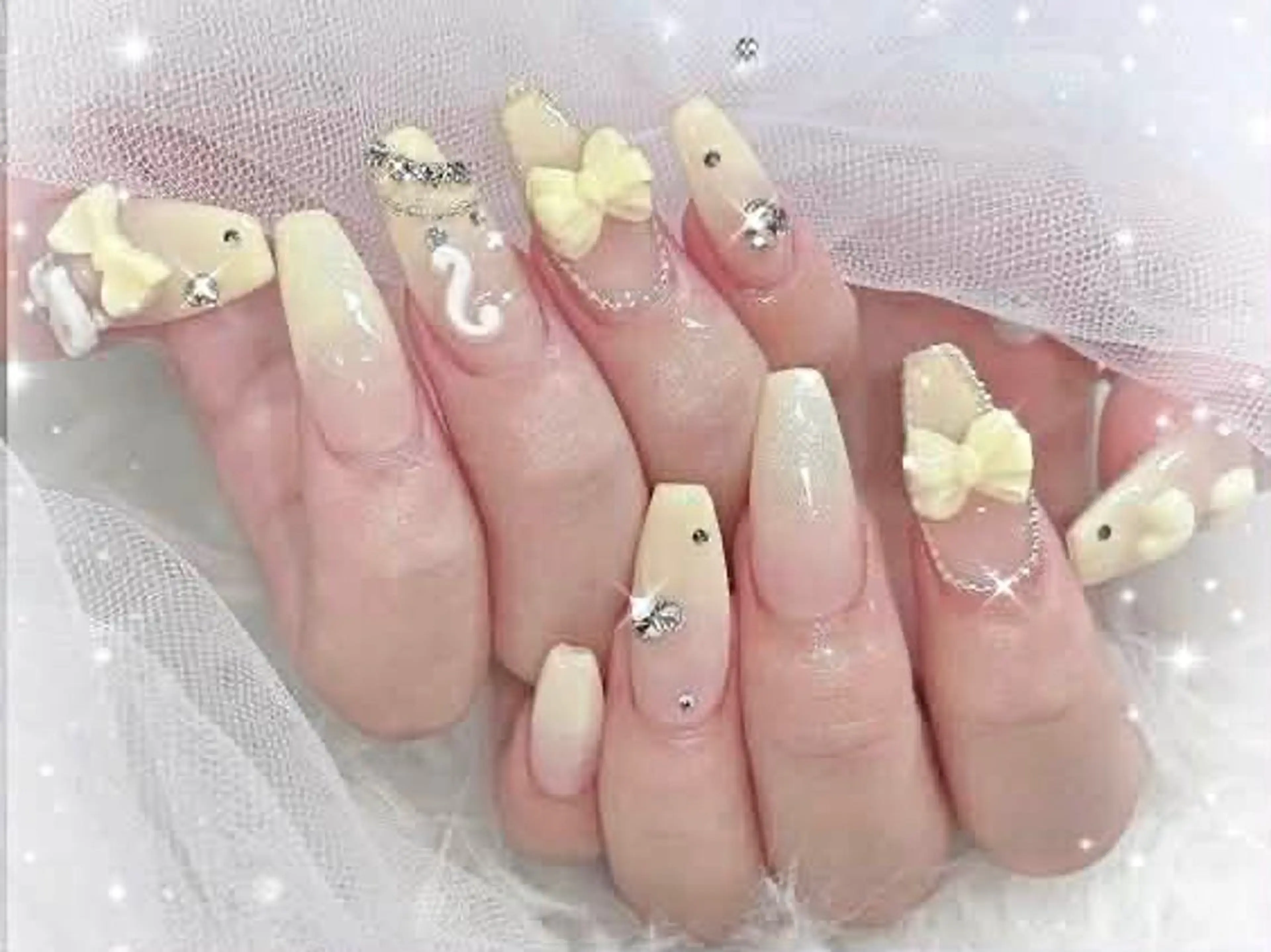 ネイル ジェルネイル 韓国ネイル 持ち込み オフィスネイル ワンホンネイル MiO Nail所属・MiO nailのネイルデザイン