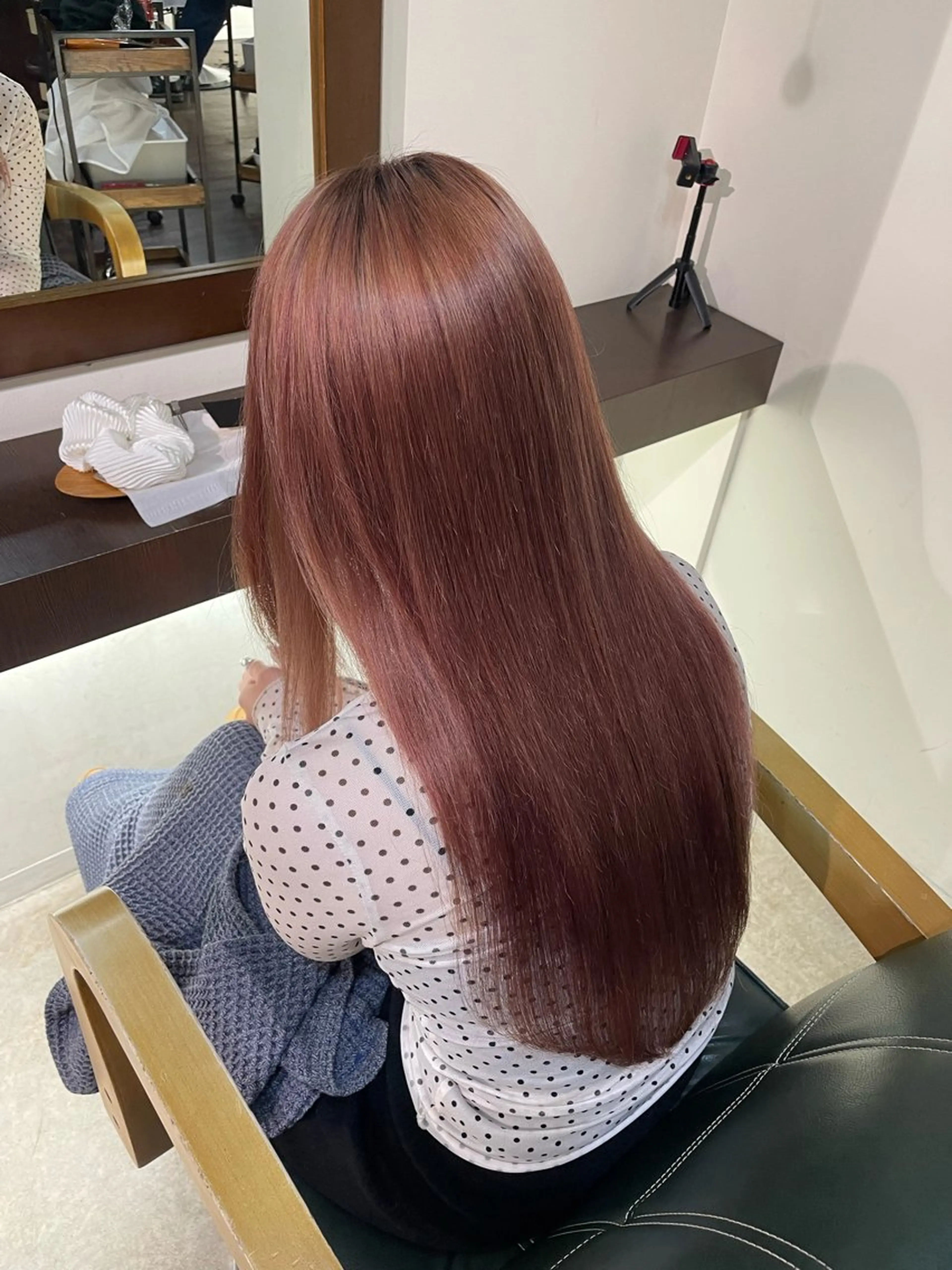 ロング ヘアカラー 結衣 髪質改善モデル募集中のヘアスタイル