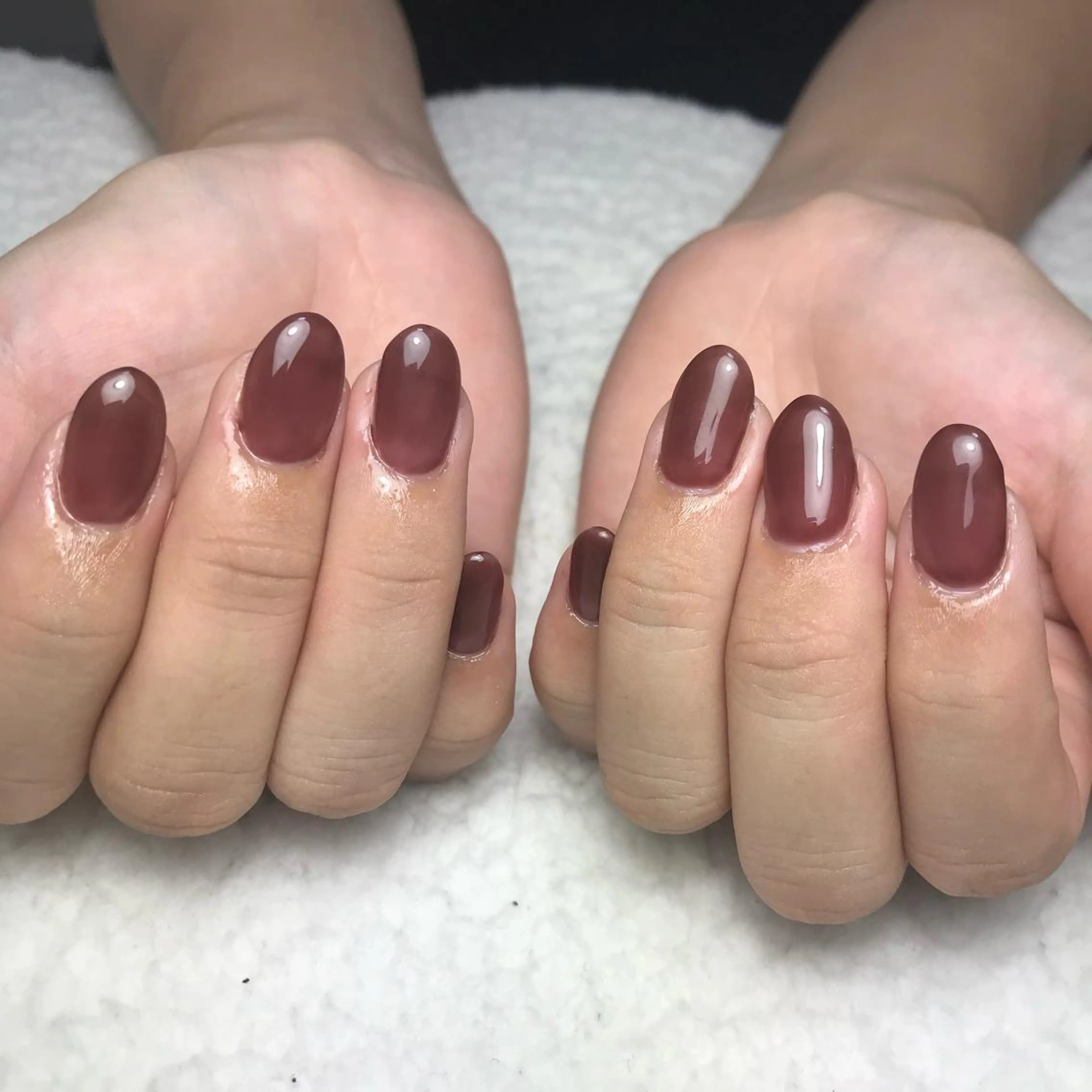 ネイル ブラウン ワンカラーネイル ハンドネイル COCO +のエステ・リラクイメージ