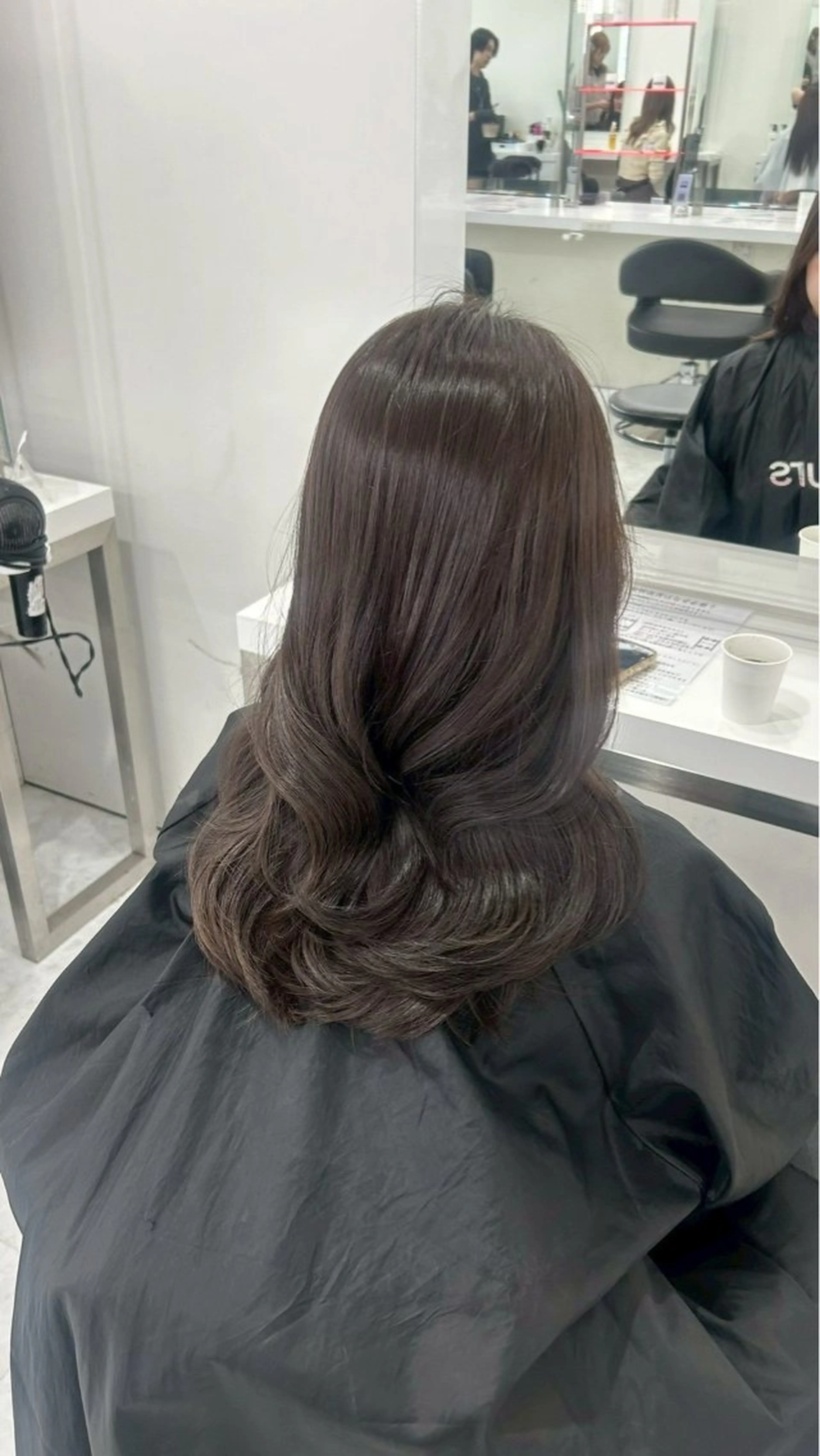 ロング ヘアカラー トリートメント 韓国ワンホン透明感 カラー✨🖤ここあのヘアスタイル