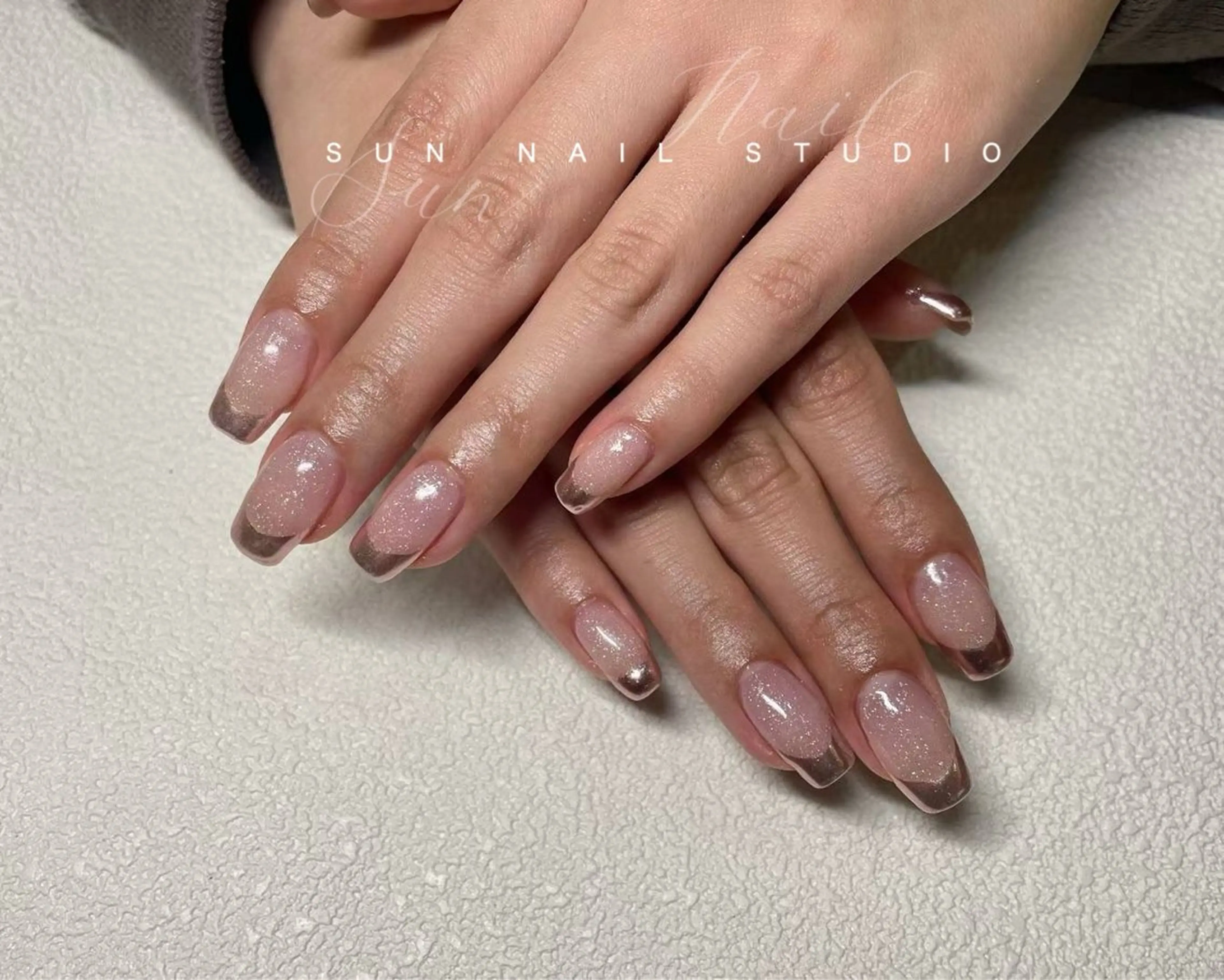 ネイル フレンチネイル ミラーネイル SUN nail上本町のネイルデザイン