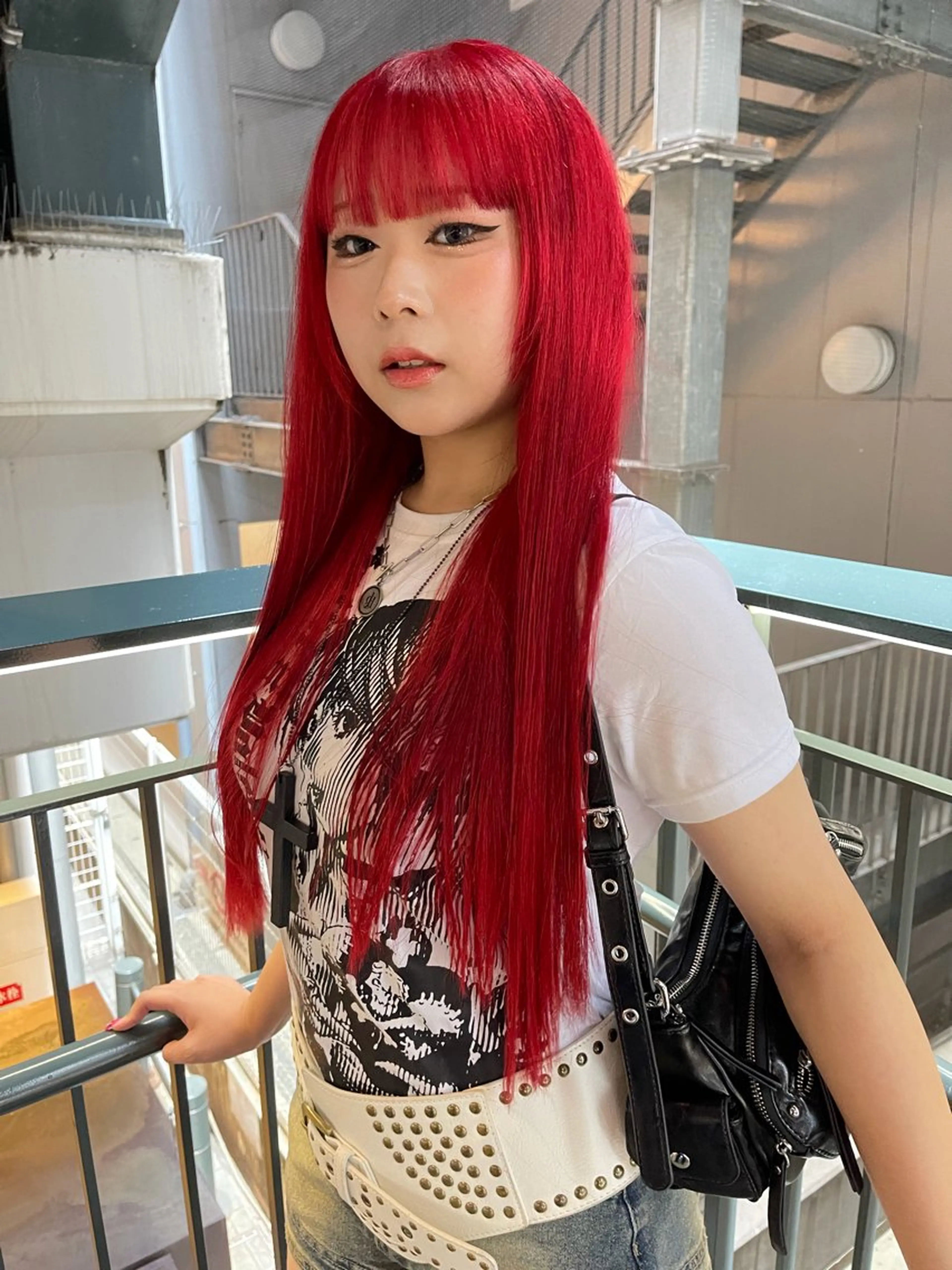 ロング カラー ベージュカラー ブリーチ ケアブリーチ デザインカラー ダブルカラー ヘアカラー トリートメント TATSUブリーチ/ ミルクティーベージュのヘアスタイル