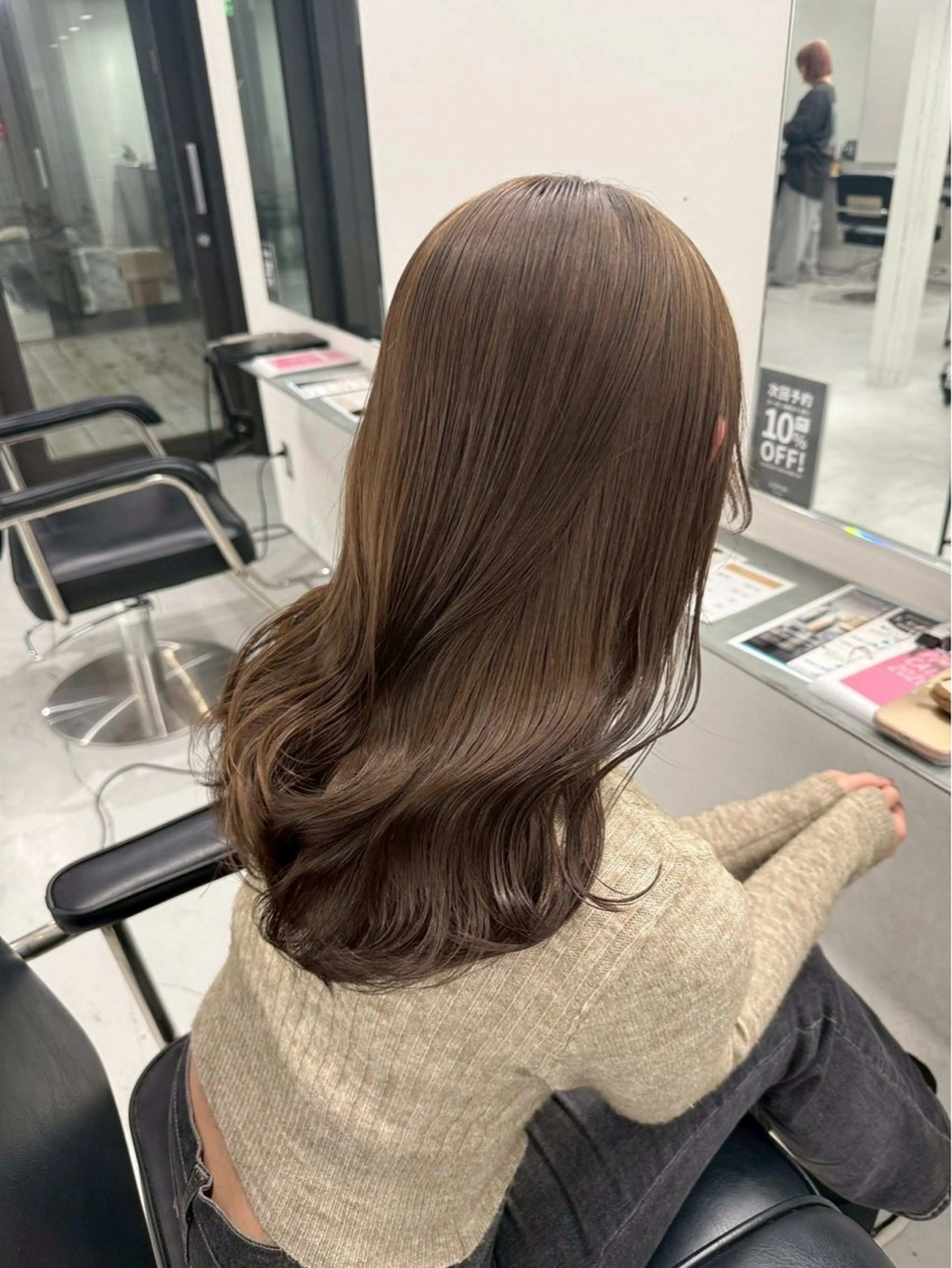 ロング カラー ブラウンカラー 赤田 修哉のヘアスタイル