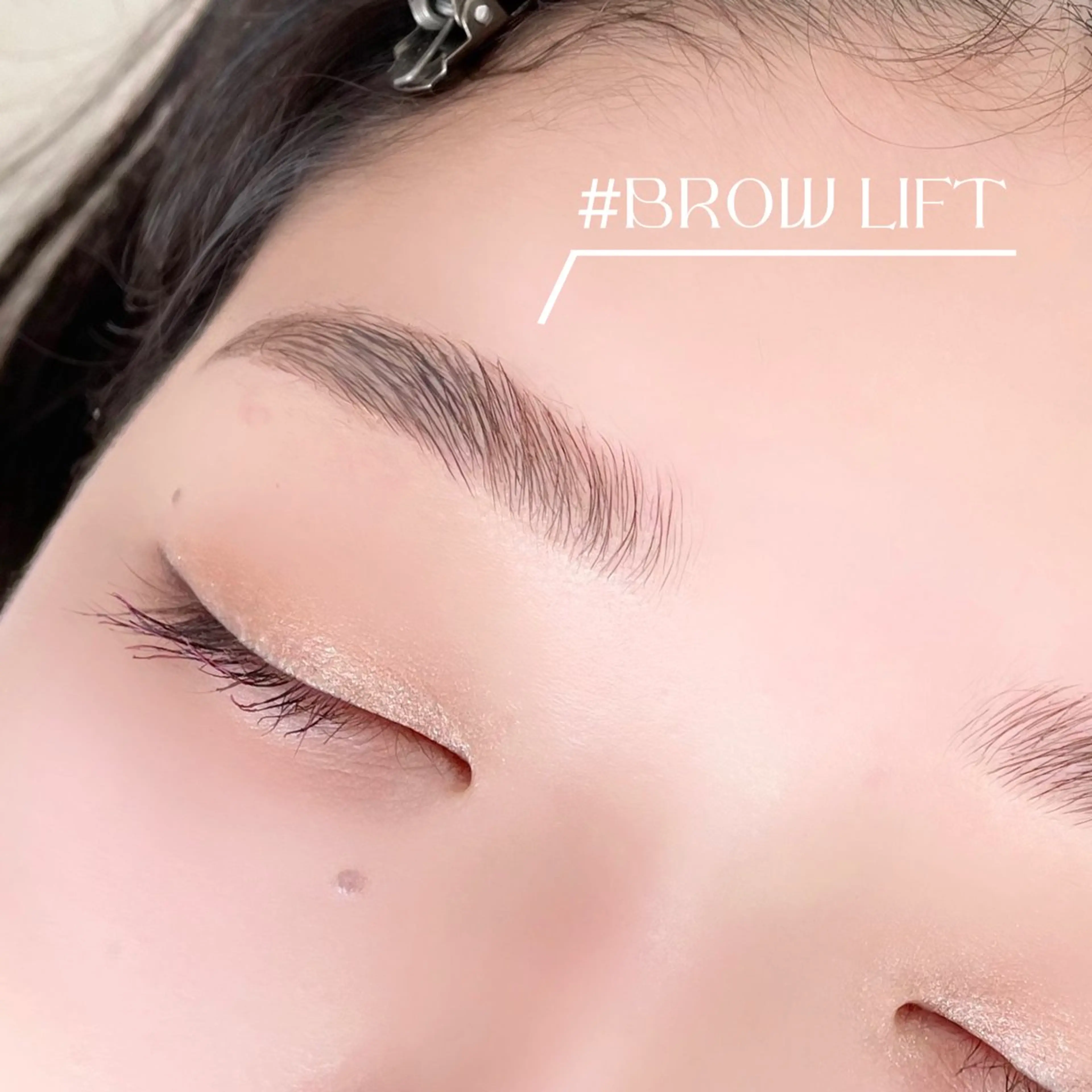 アイブロウ ulu MISAKI /ﾊﾟﾘ/ﾏﾂｴｸのマツエク・マツパデザイン