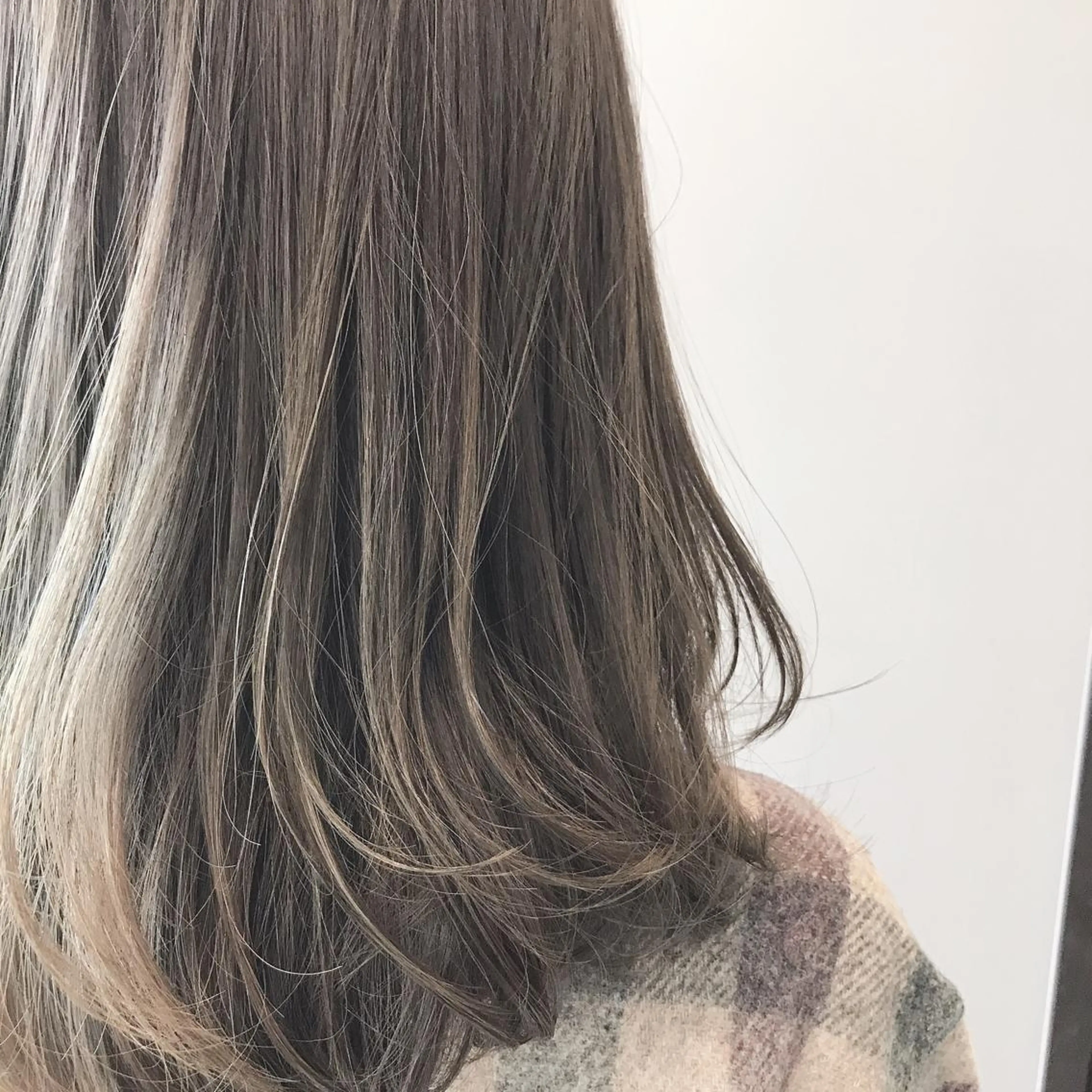 ミディアム カラー ヘアカラー トリートメント akari ♡のヘアスタイル