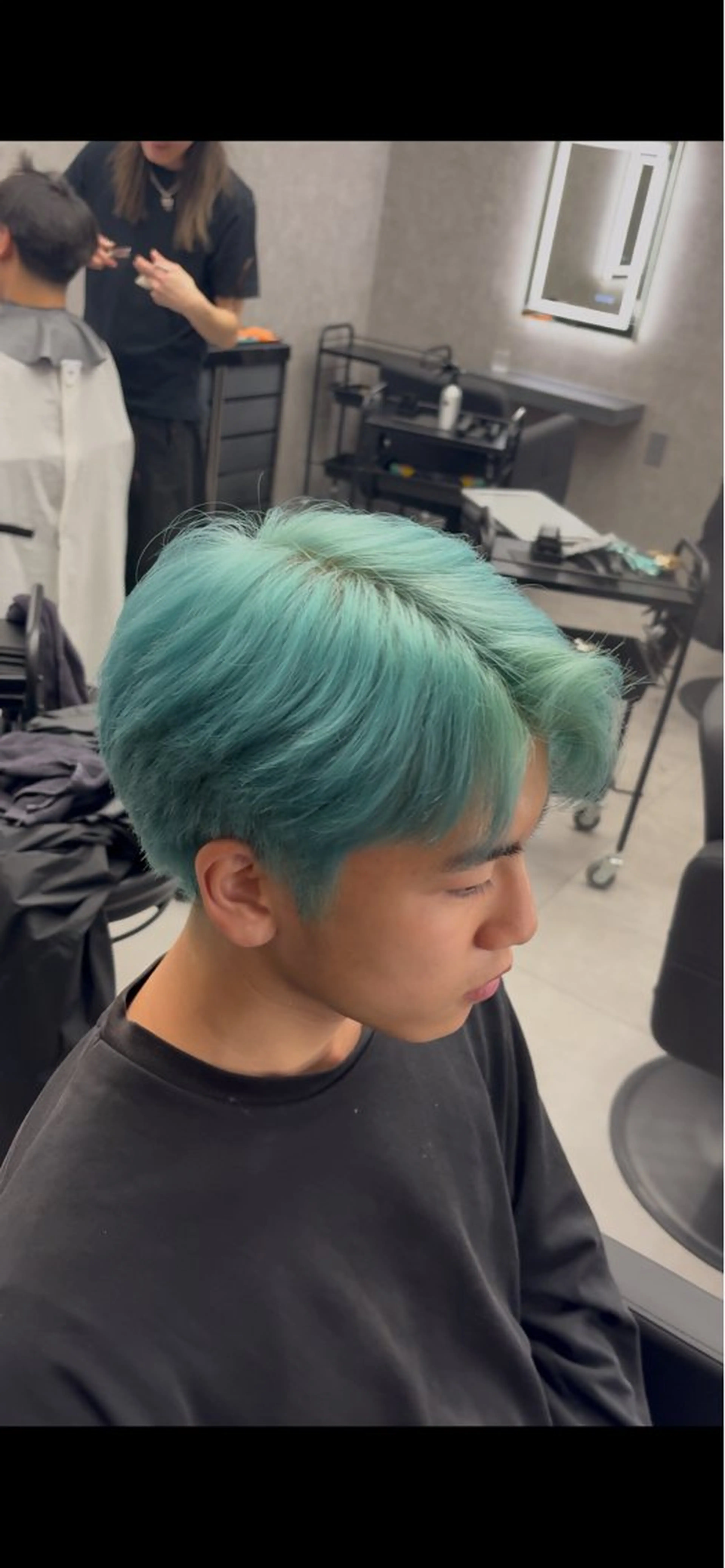 カラー メンズ メンズブリーチ メンズハイトーン ブリーチ ケアブリーチ ハイトーンカラー メンズカラー/ NISSYのヘアスタイル