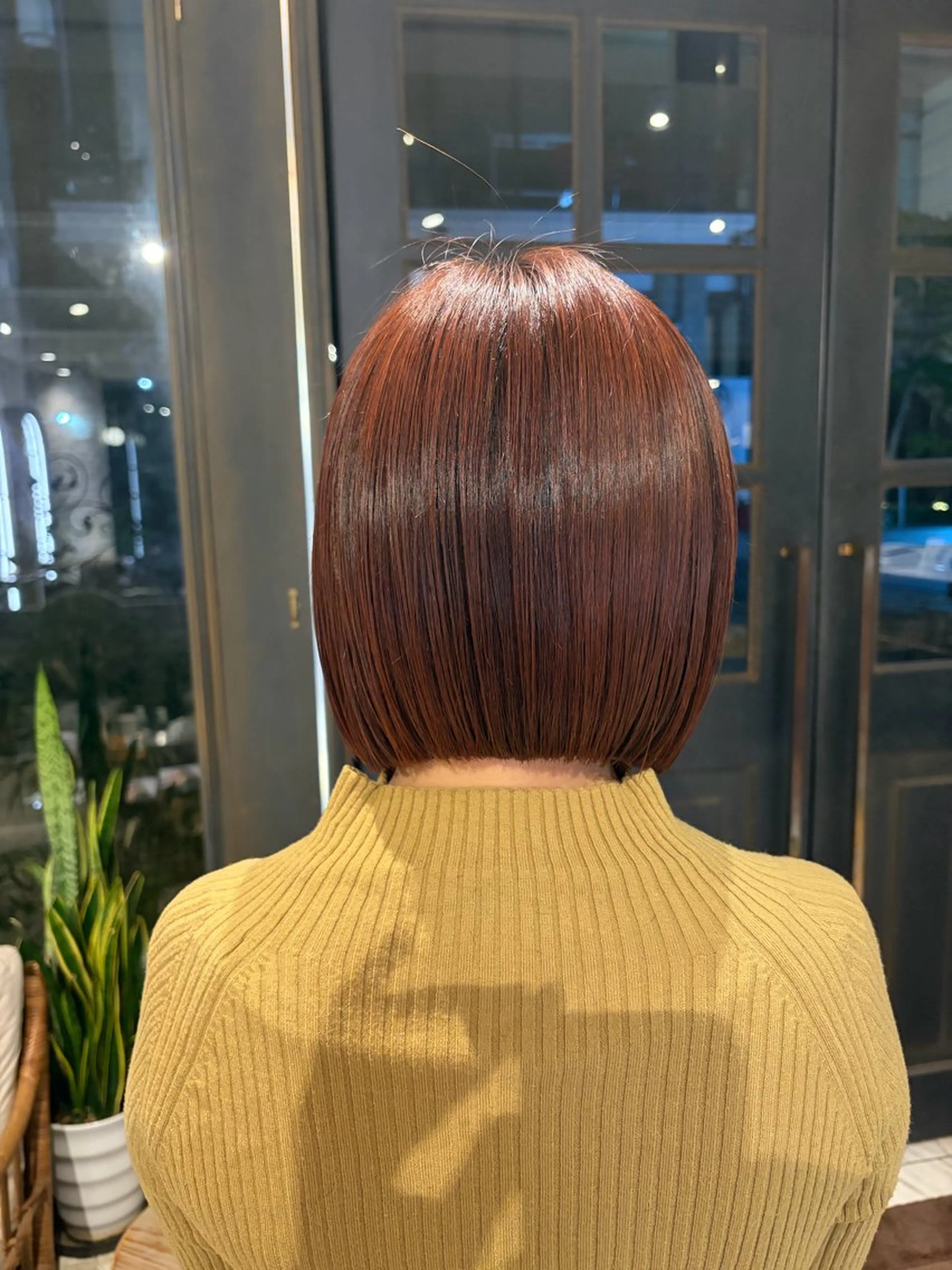 ショート 切りっぱなしボブ ボブ 杉崎 朝佳のヘアスタイル