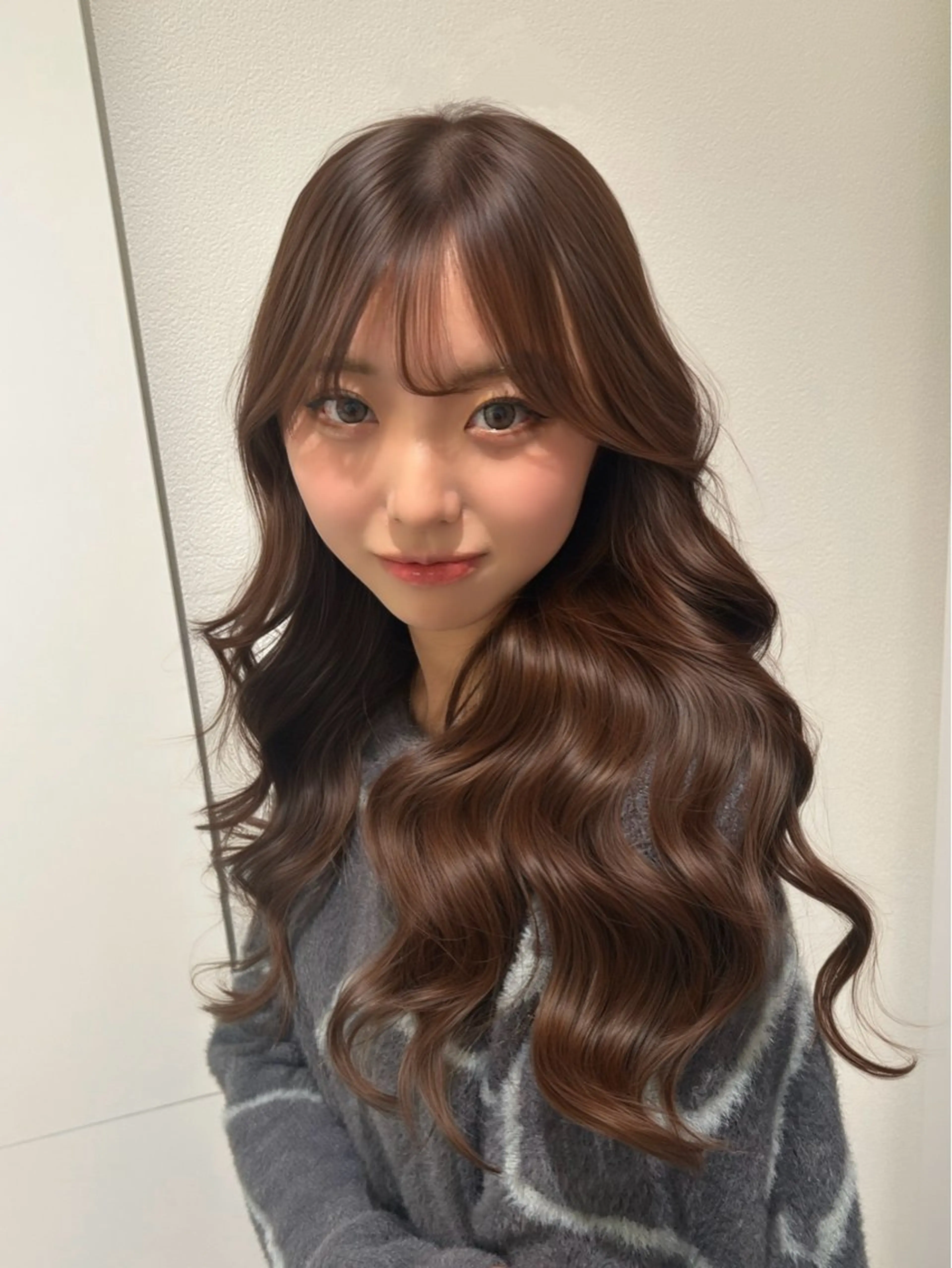 〖ミニモ限定☻〗〝髪質改善〟艶カラー+トリートメントの写真