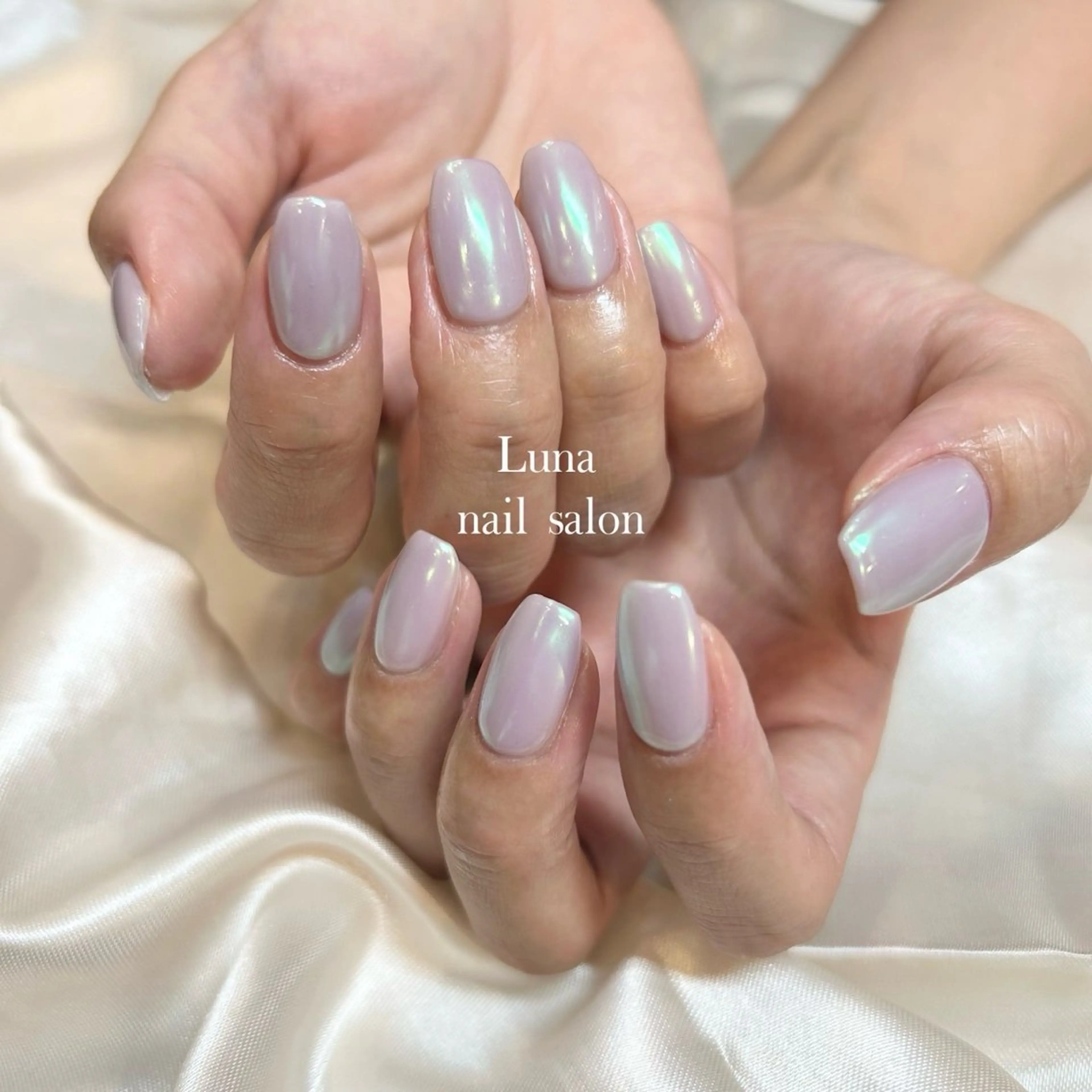 ネイル Silver Lunaのネイルデザイン