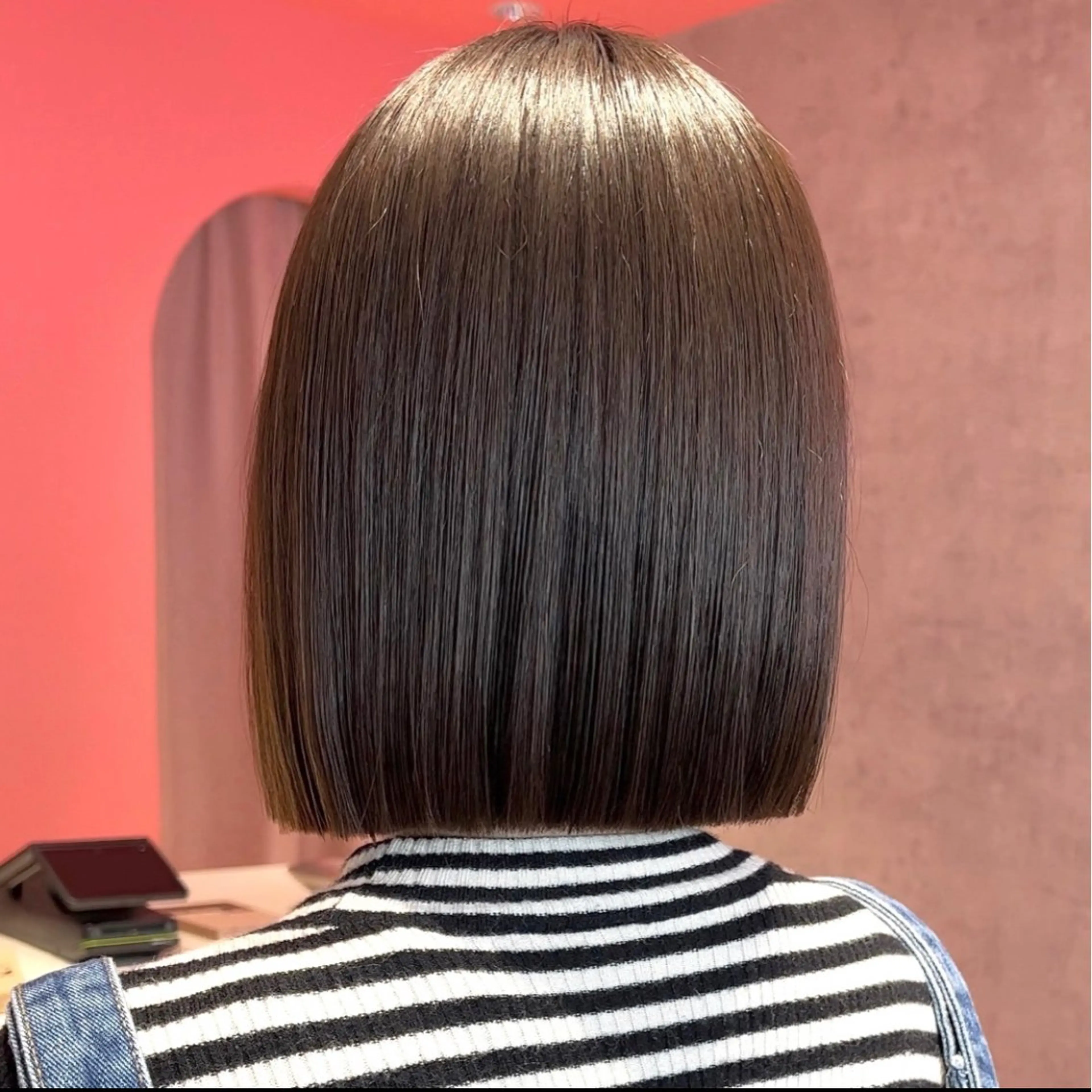 ショート カラー カット ヘアカラー 縮毛矯正 トリートメント 莉乃/縮毛矯正/髪質 改善/艶カラーのヘアスタイル