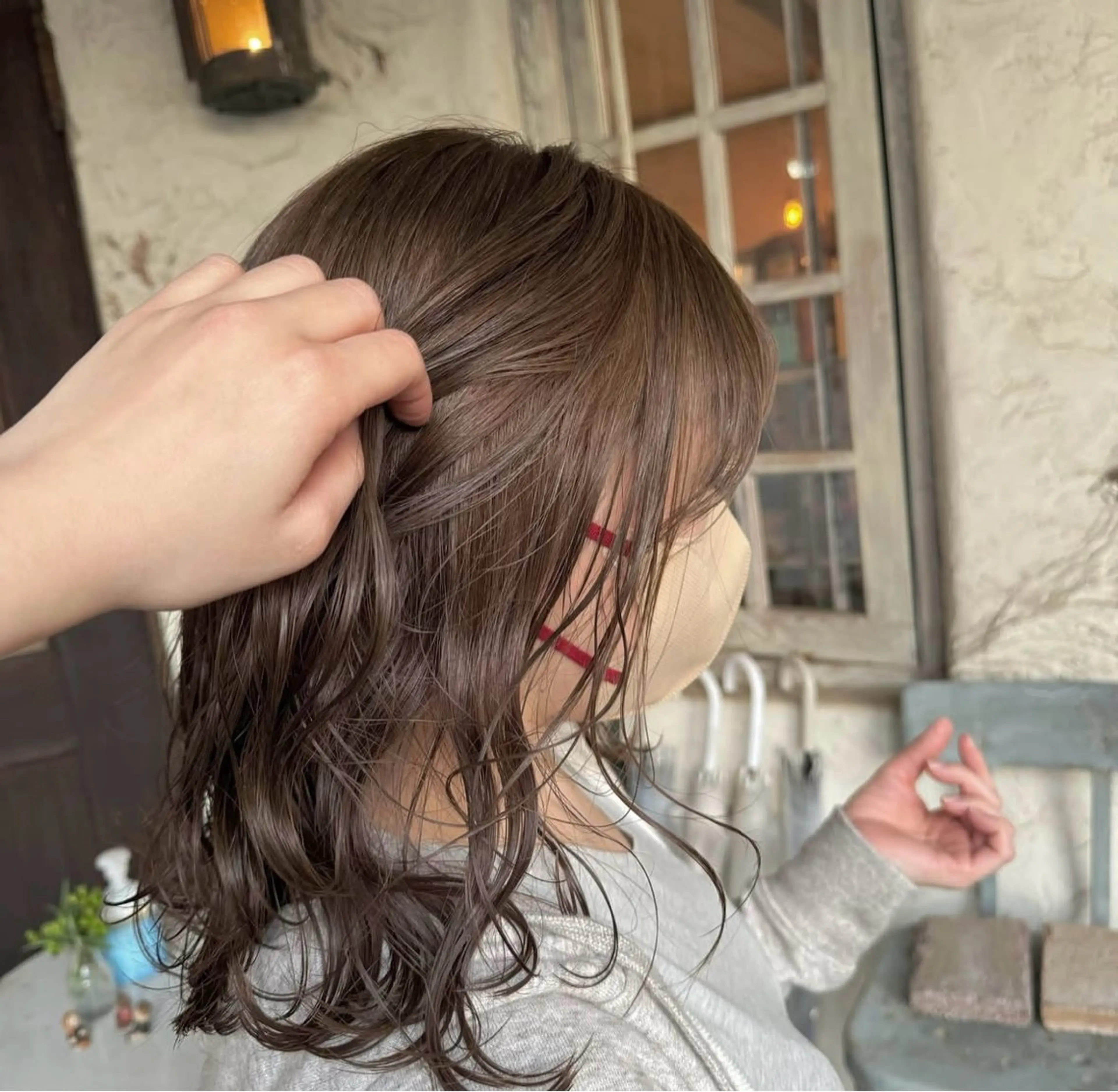 ミディアム 大橋 彩芽のヘアスタイル