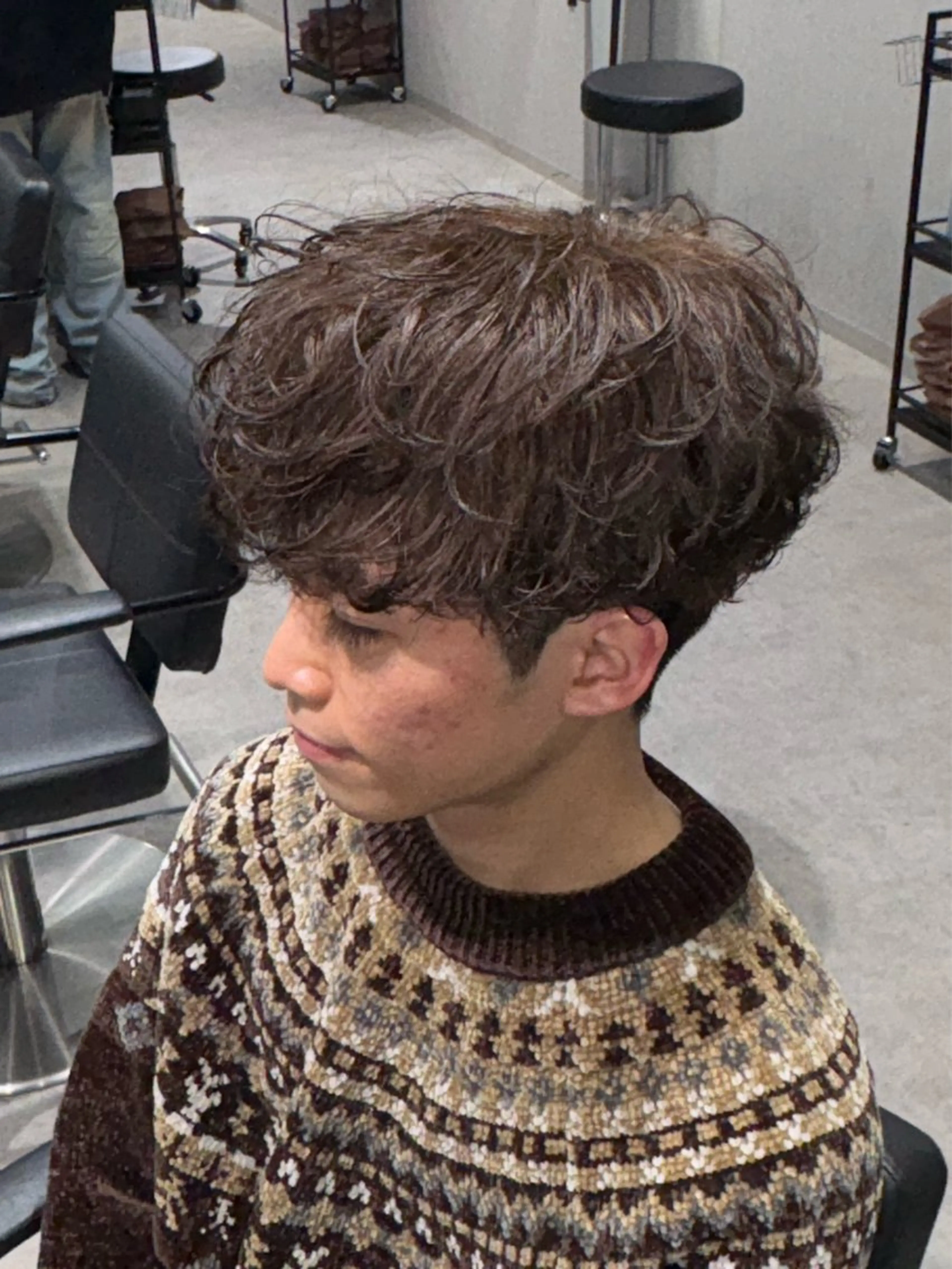 ショート カラー パーマ メンズ カット パーマ 【シャドウパーマ センターパート】義心のヘアスタイル