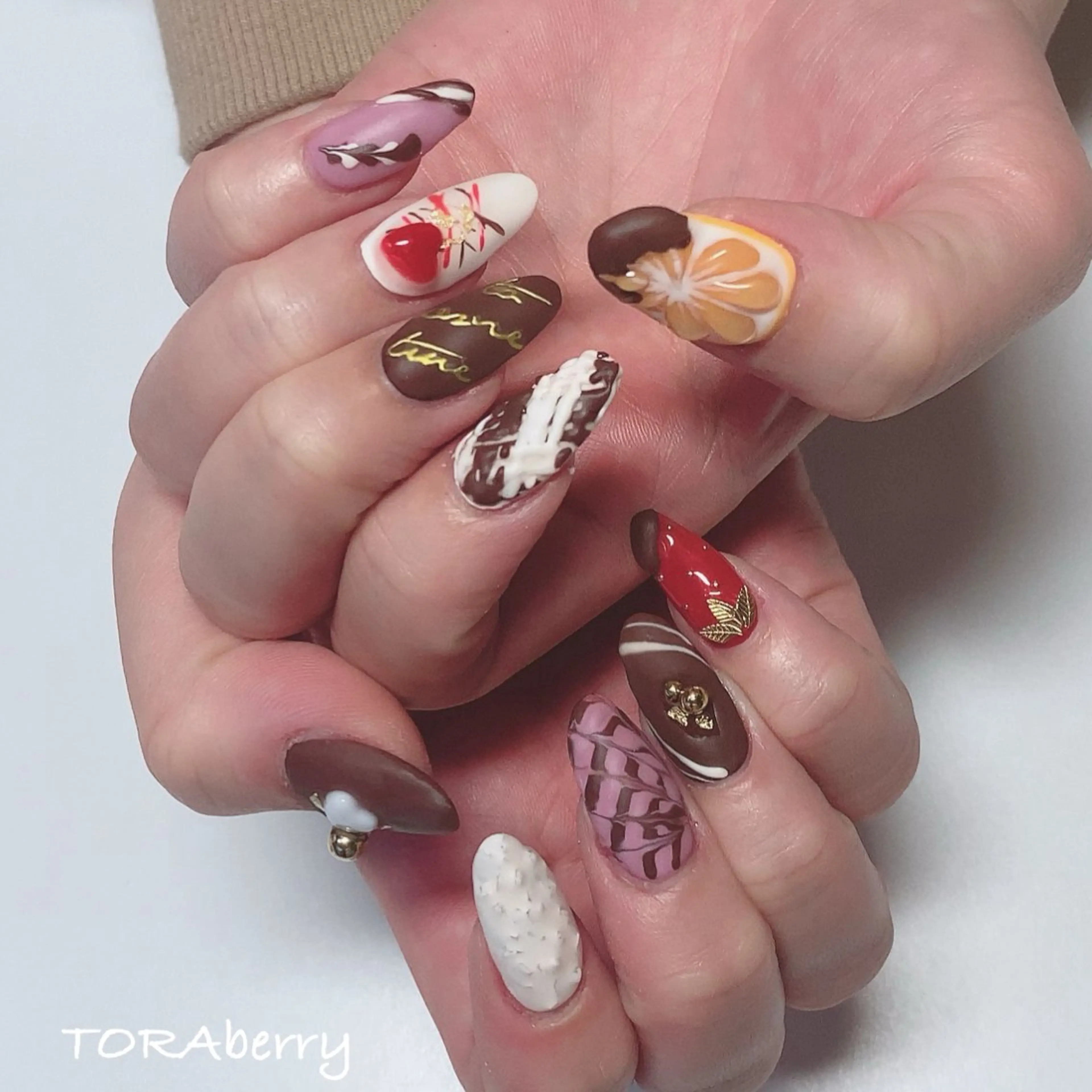 ネイル ネイリスト なつみのネイルデザイン