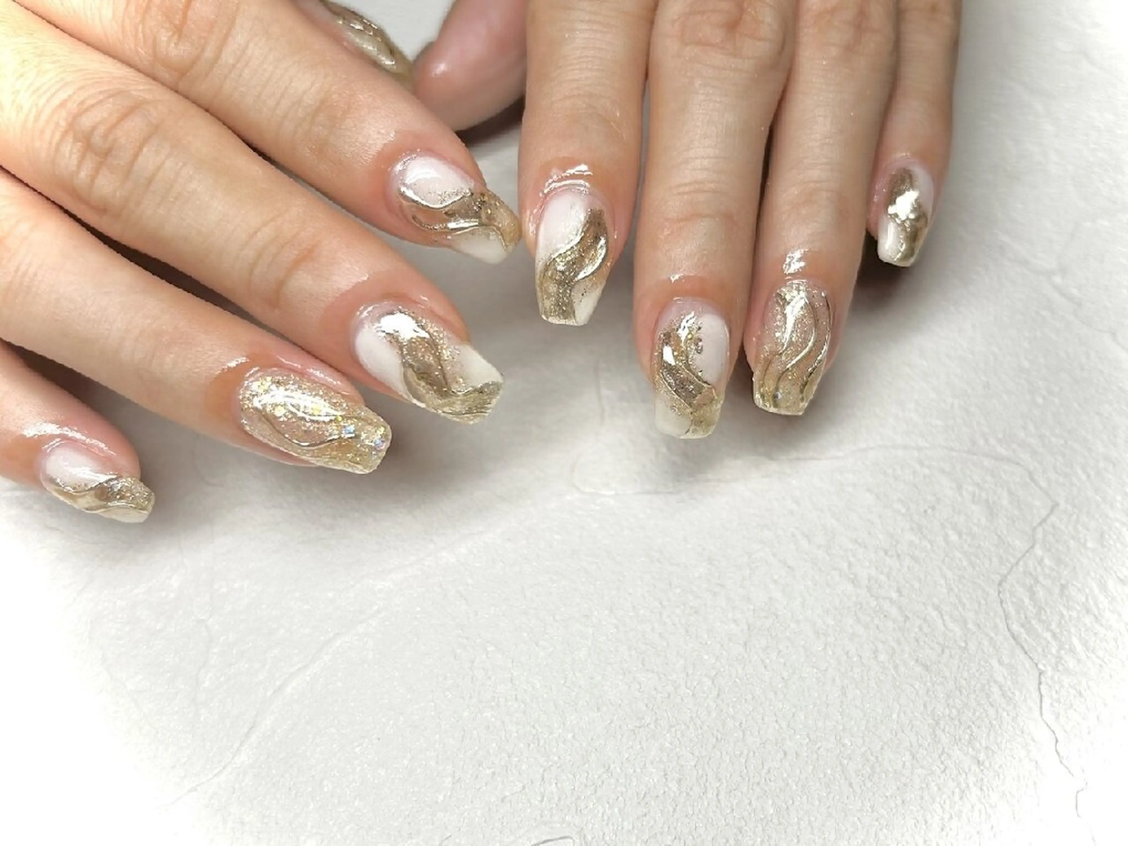 ネイル ミラーネイル ハンドネイル JULIE NAILのネイルデザイン