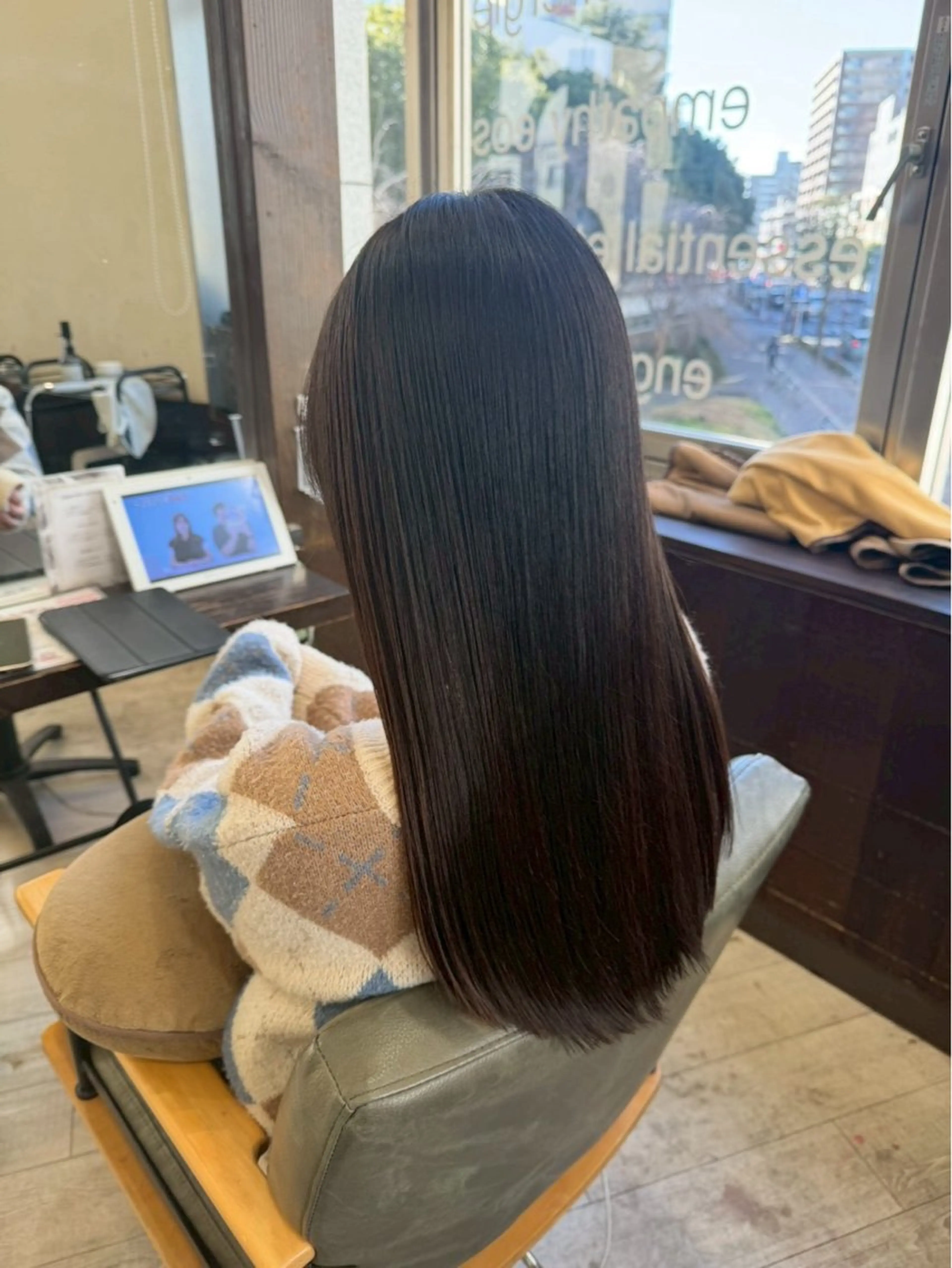 セミロング ヘアカラー 縮毛矯正 【モデル様募集中】 渡邊 マサキのヘアスタイル