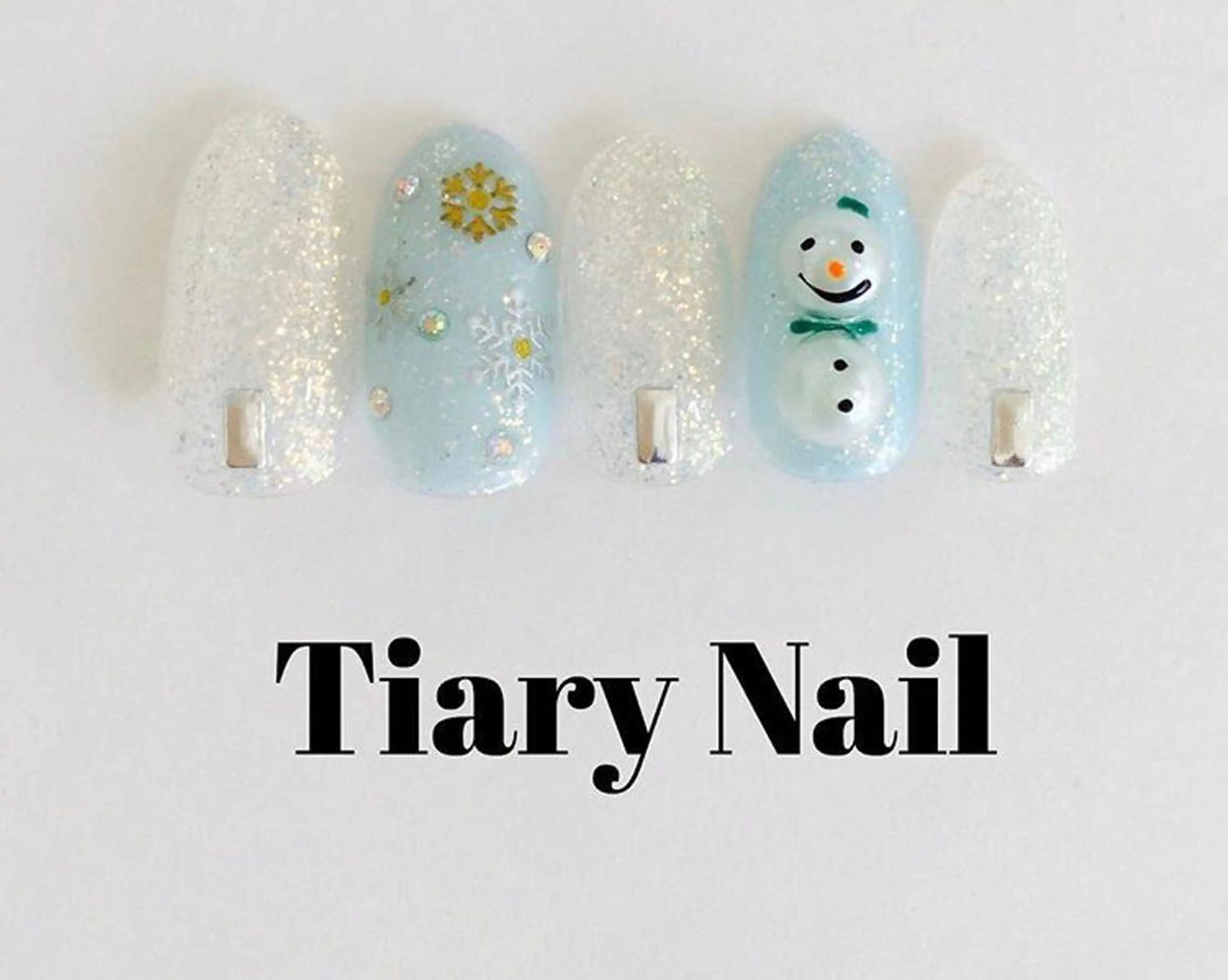 ネイル tiarynail K K🐼のネイルデザイン