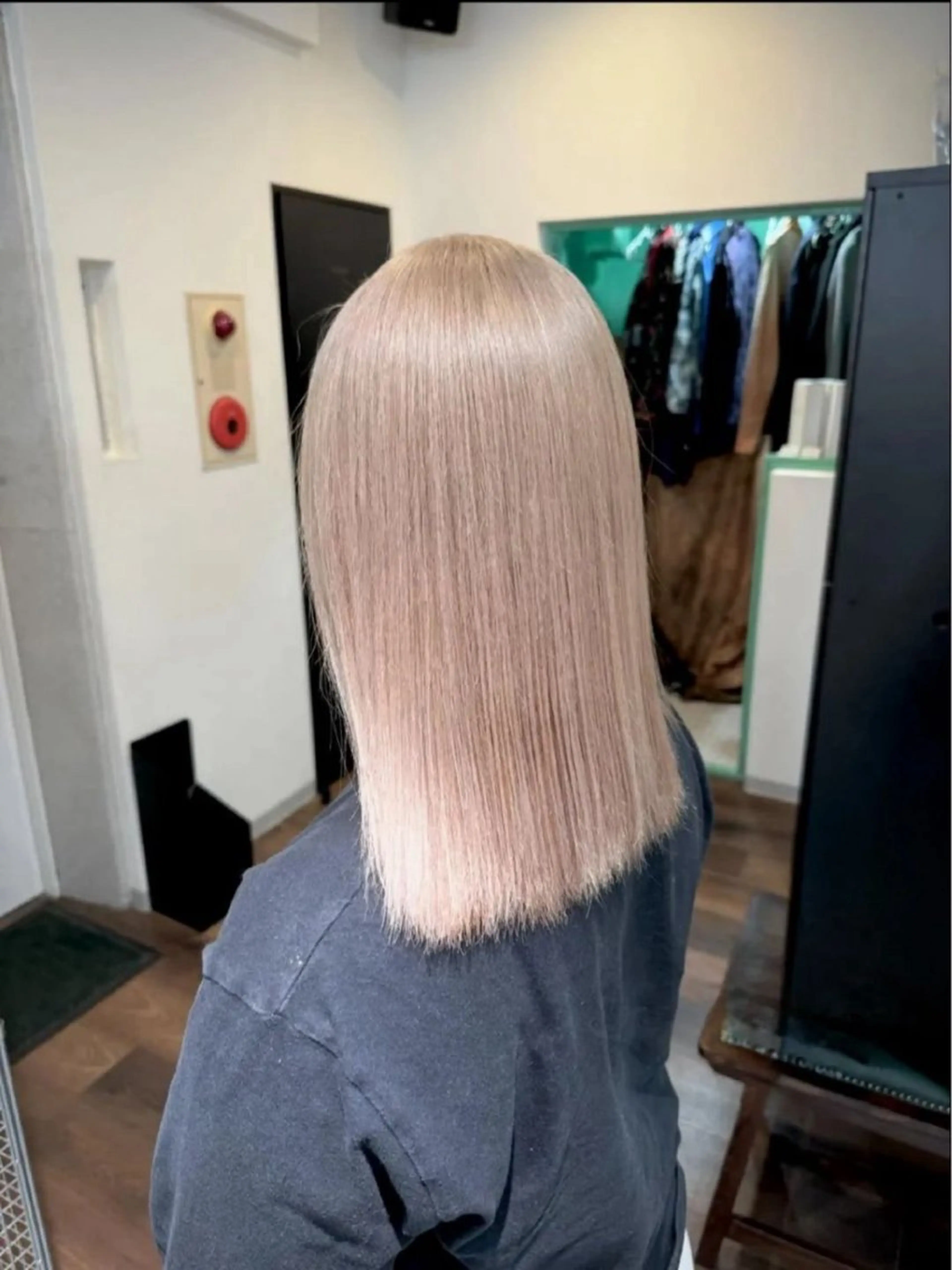 セミロング ヘアカラー ハッシュカット🎀 MIYU💖のヘアスタイル