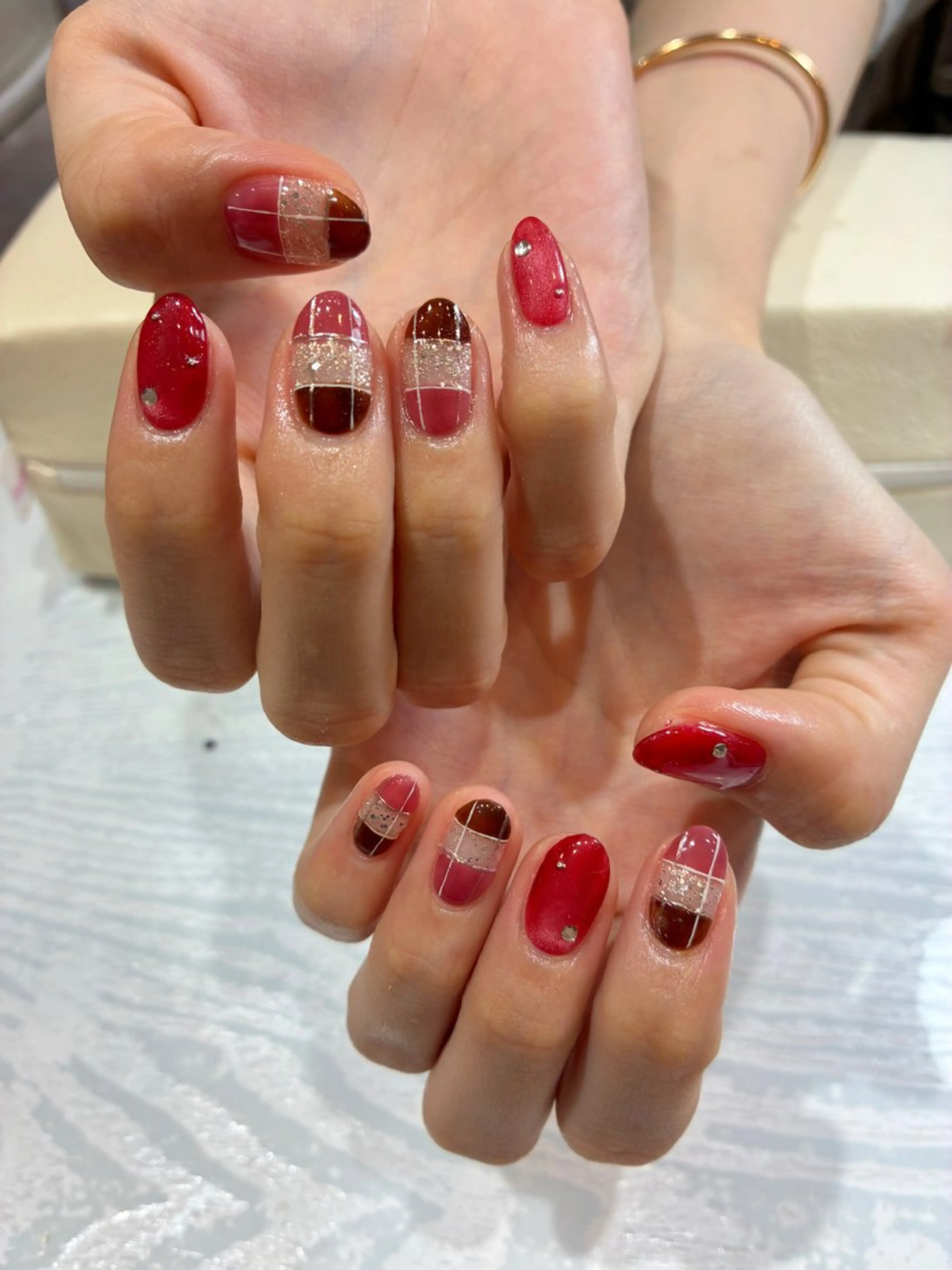 ネイル 持ち込み Nest 岩崎のネイルデザイン