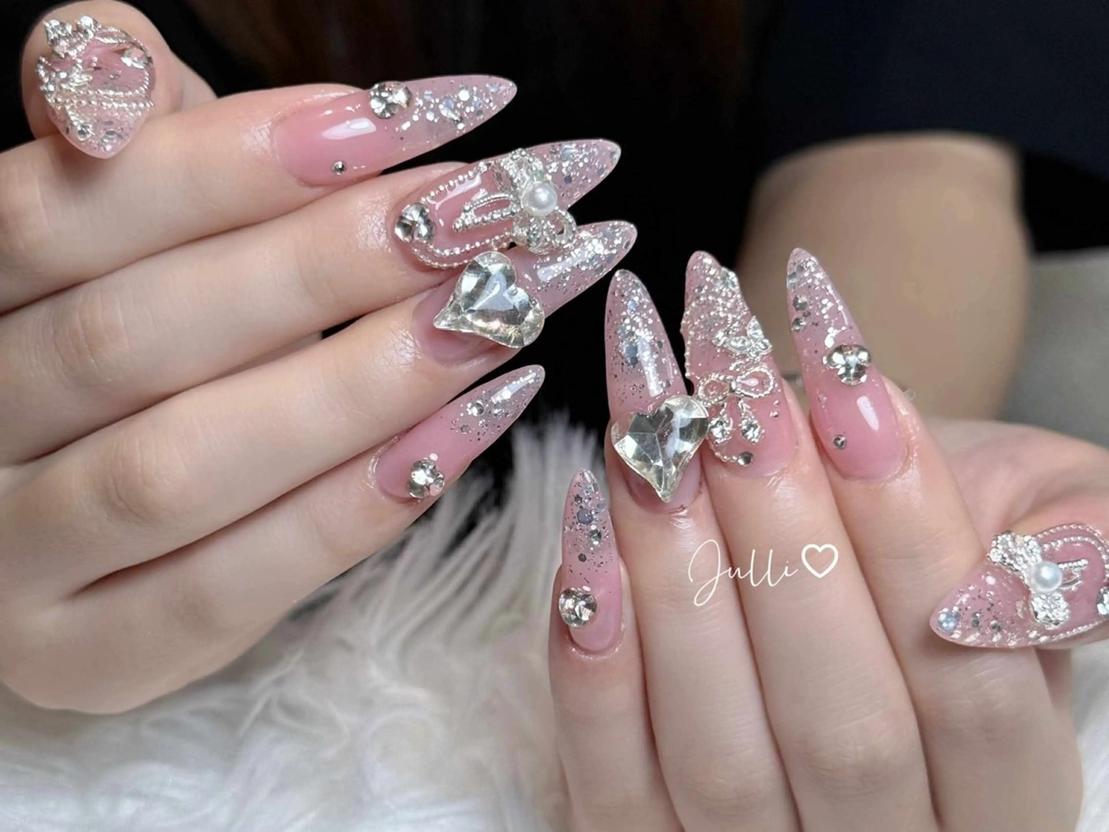 ネイル フレンチネイル ジェルネイル キラキラネイル 韓国ネイル レース Julli NailStudioのネイルデザイン