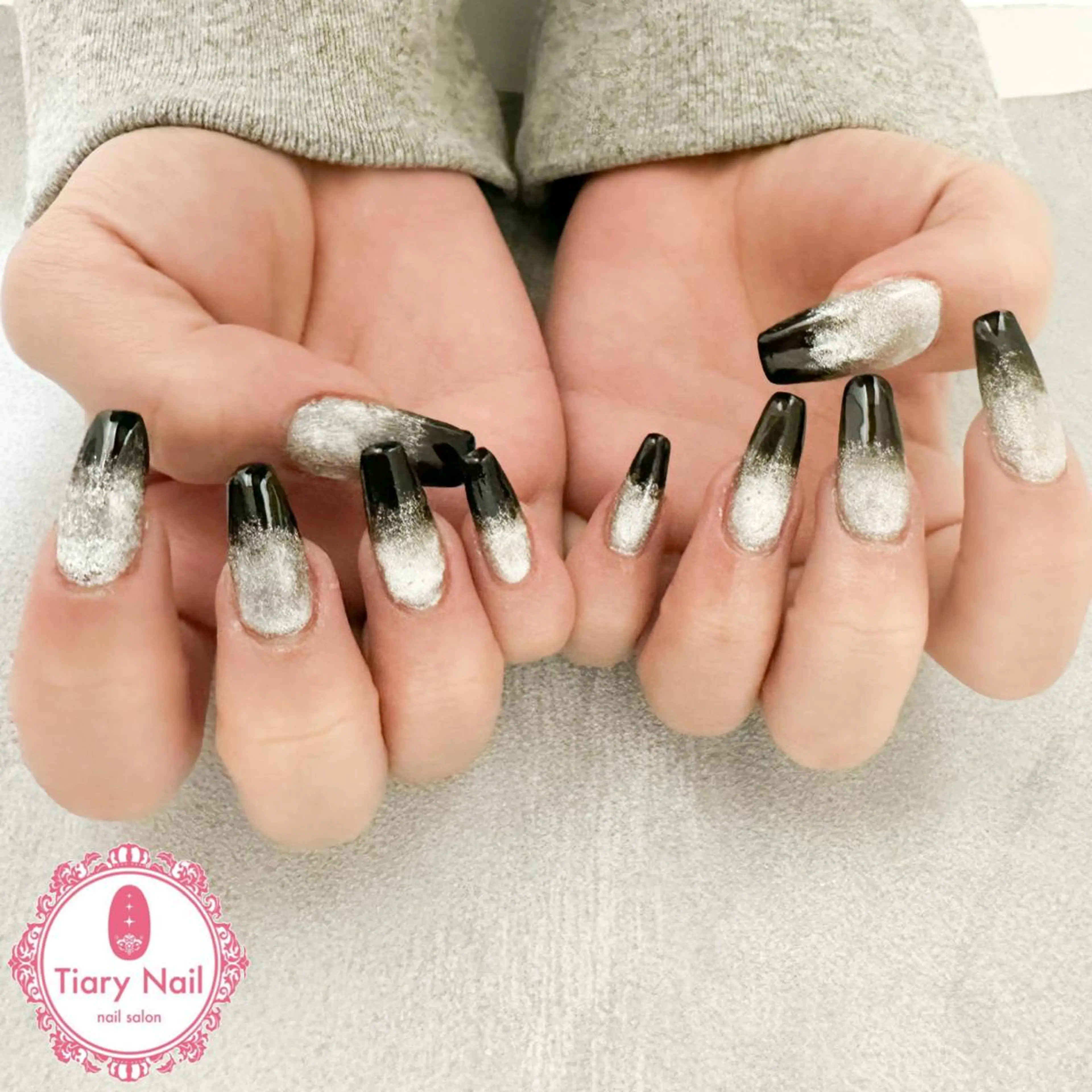 ネイル tiarynail K K🐼のネイルデザイン