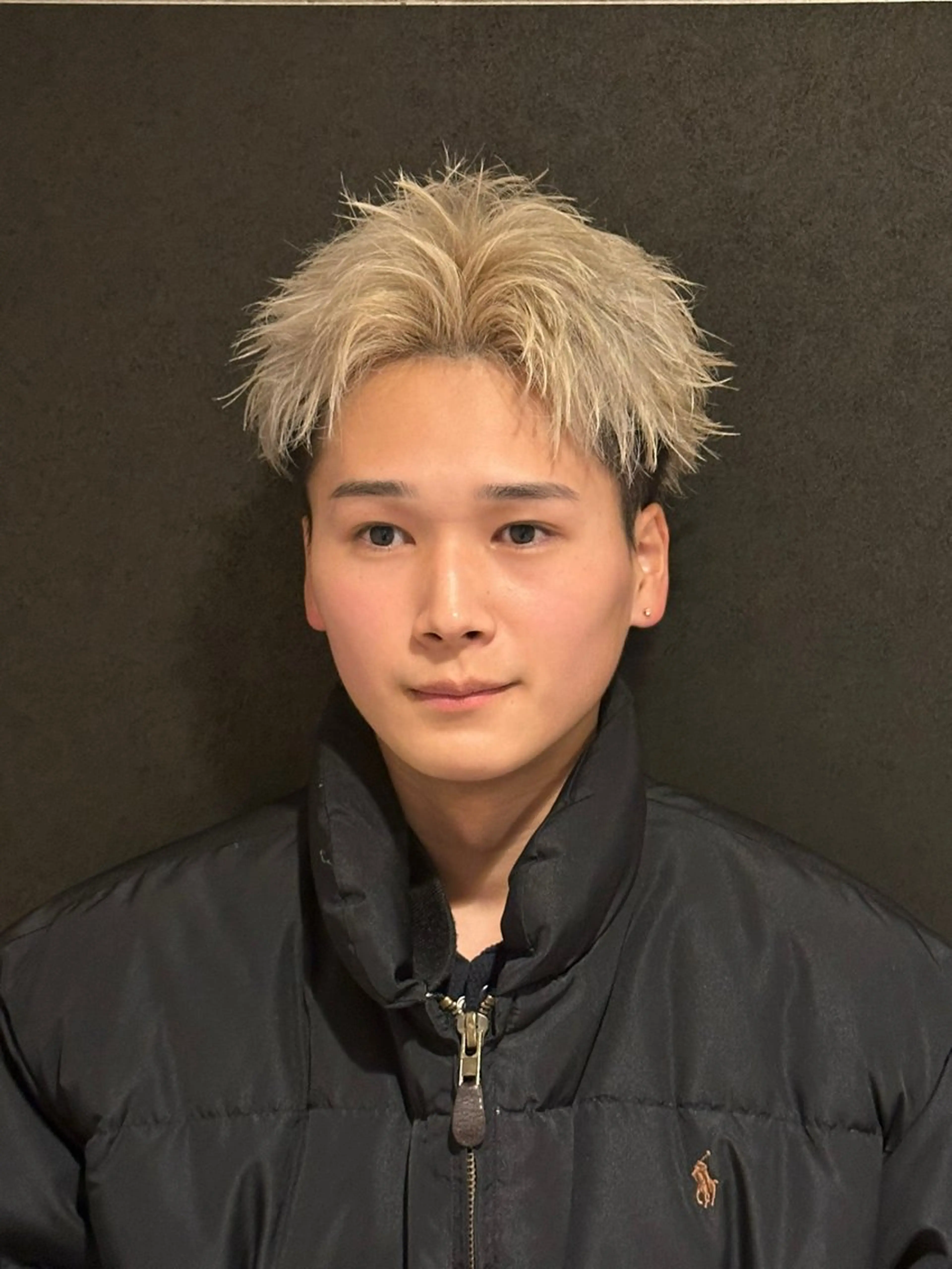 ショート カラー メンズ メンズハイトーン スパイキーショート ハイトーンカラー ショートヘア 【メンズ専門】中本 翔大のヘアスタイル