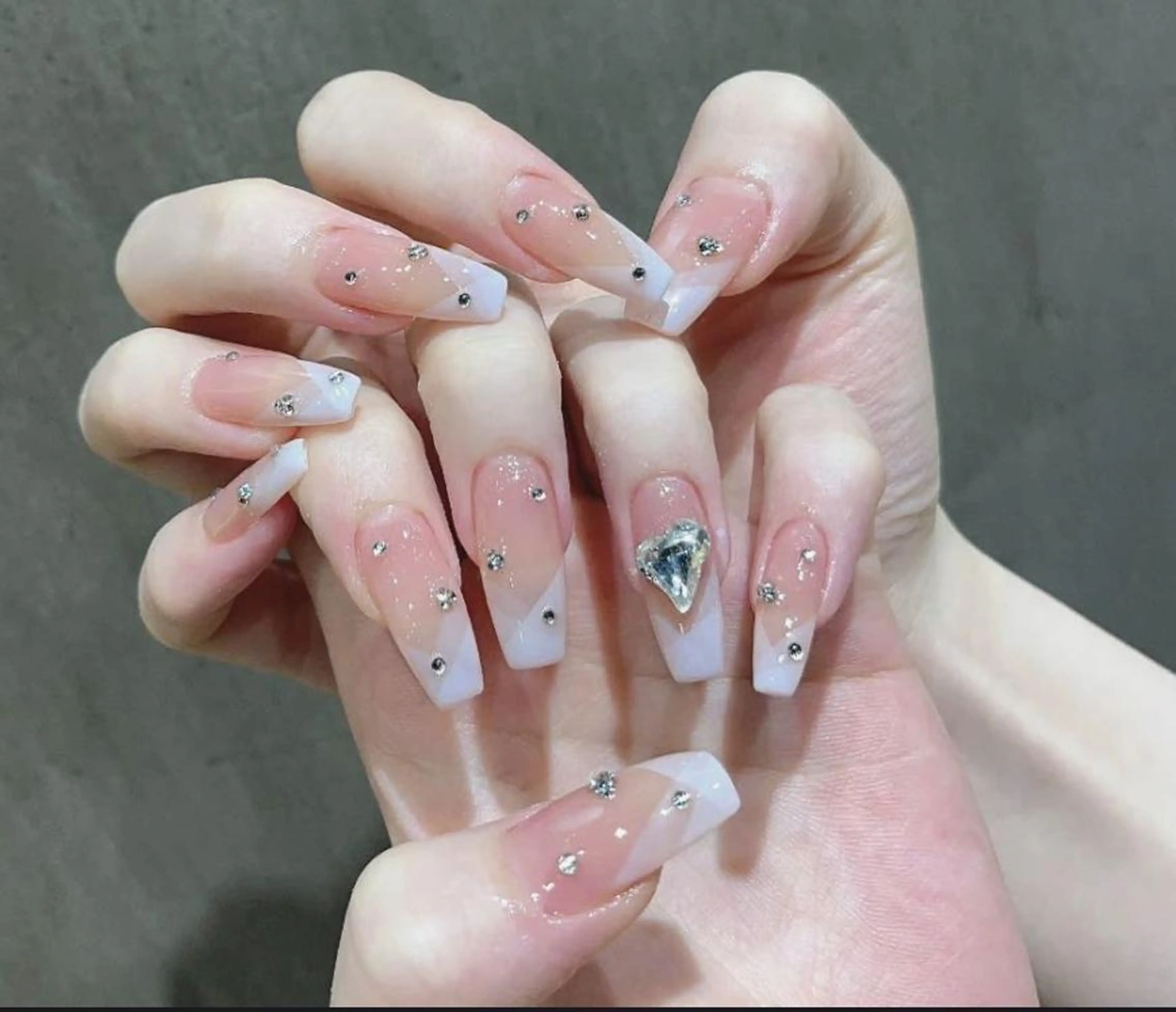 ネイル ハンドネイル 💫 Tsuki_Nailのネイルデザイン