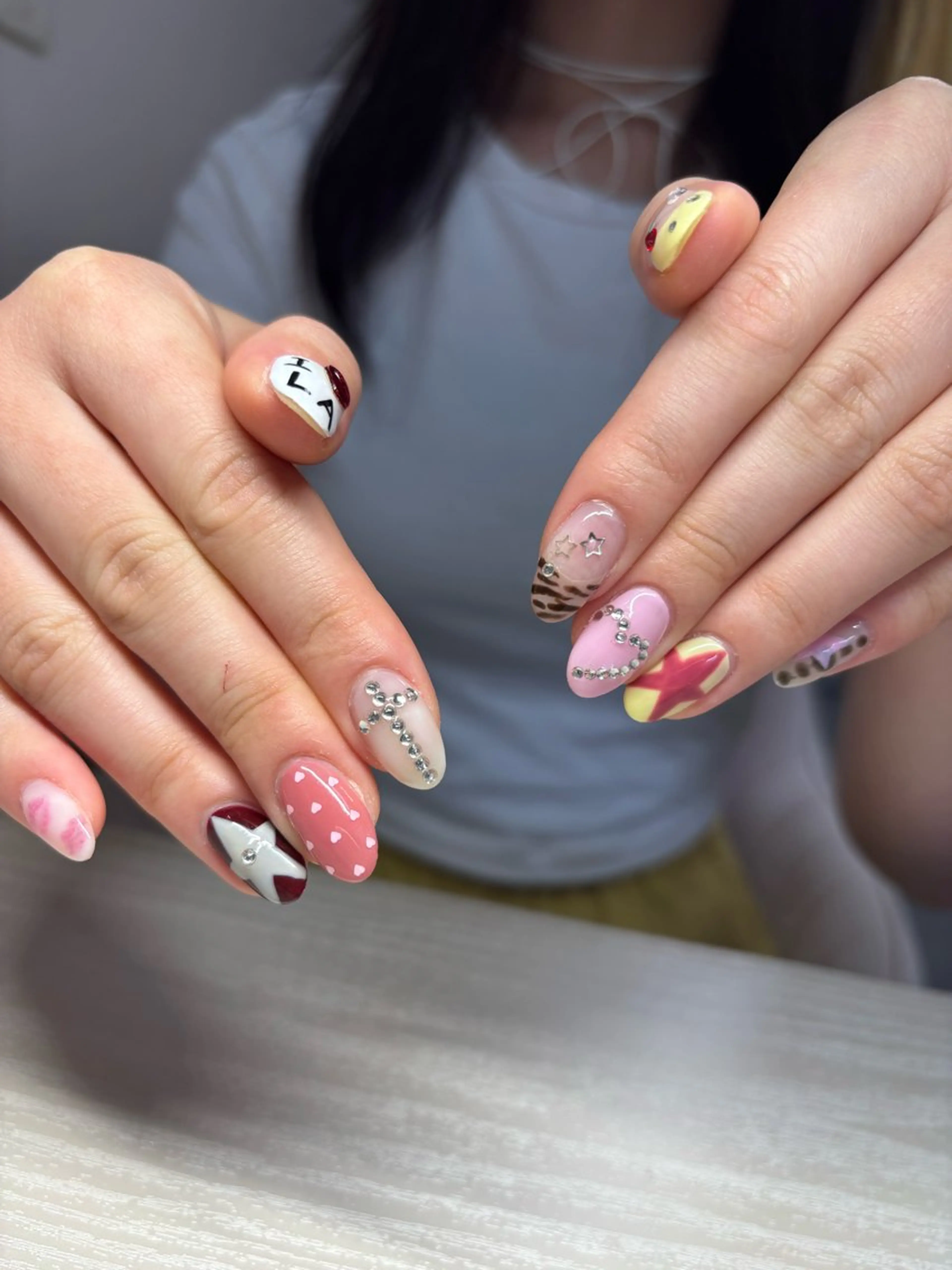 ネイル I pinknail 韓国風·持ち込み専門のネイルデザイン