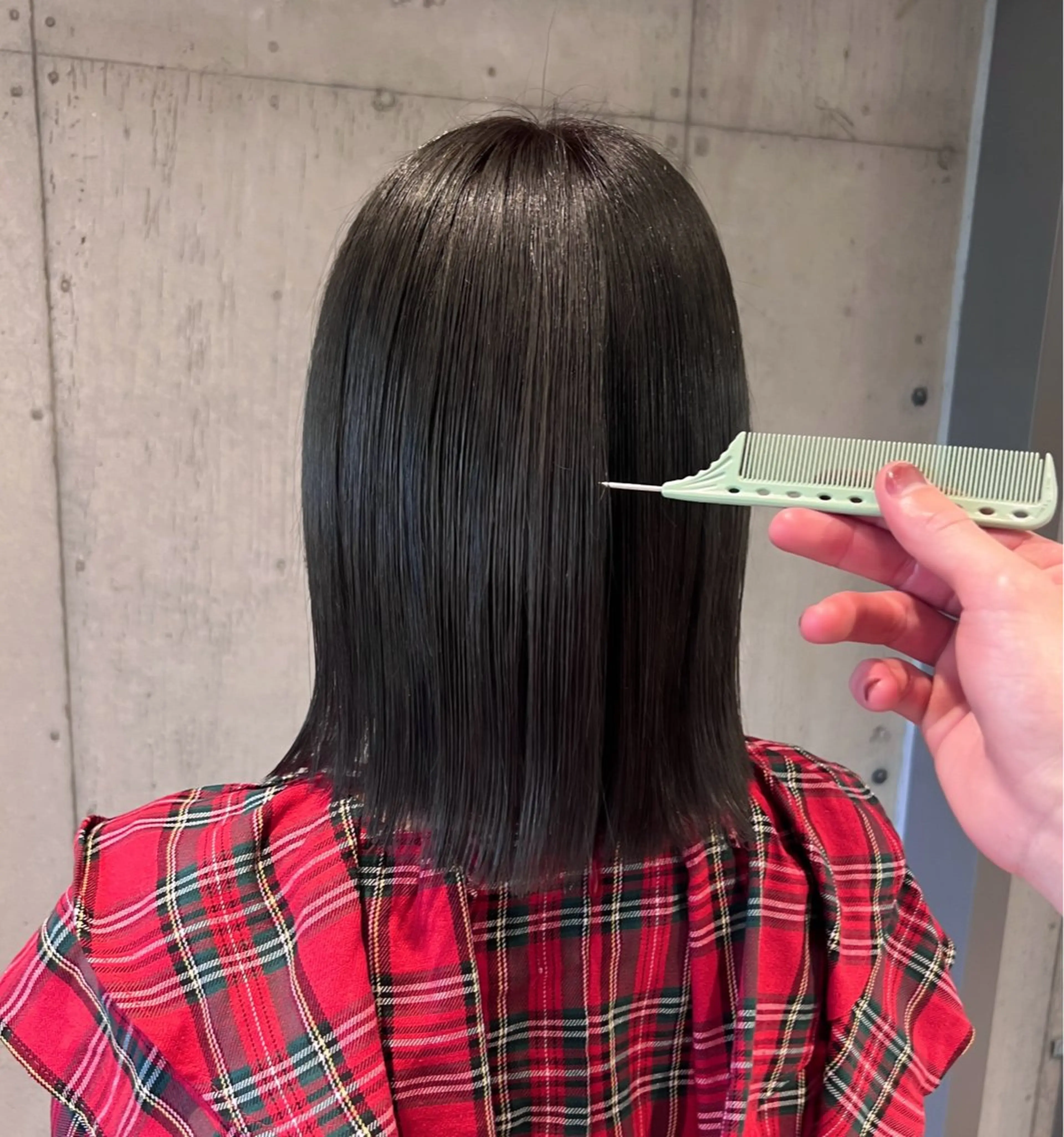 ミディアム 髪質改善 トリートメント カット ヘアカラー トリートメント 透明感/血色カラー/ 似合せレイヤー/ゆいのヘアスタイル