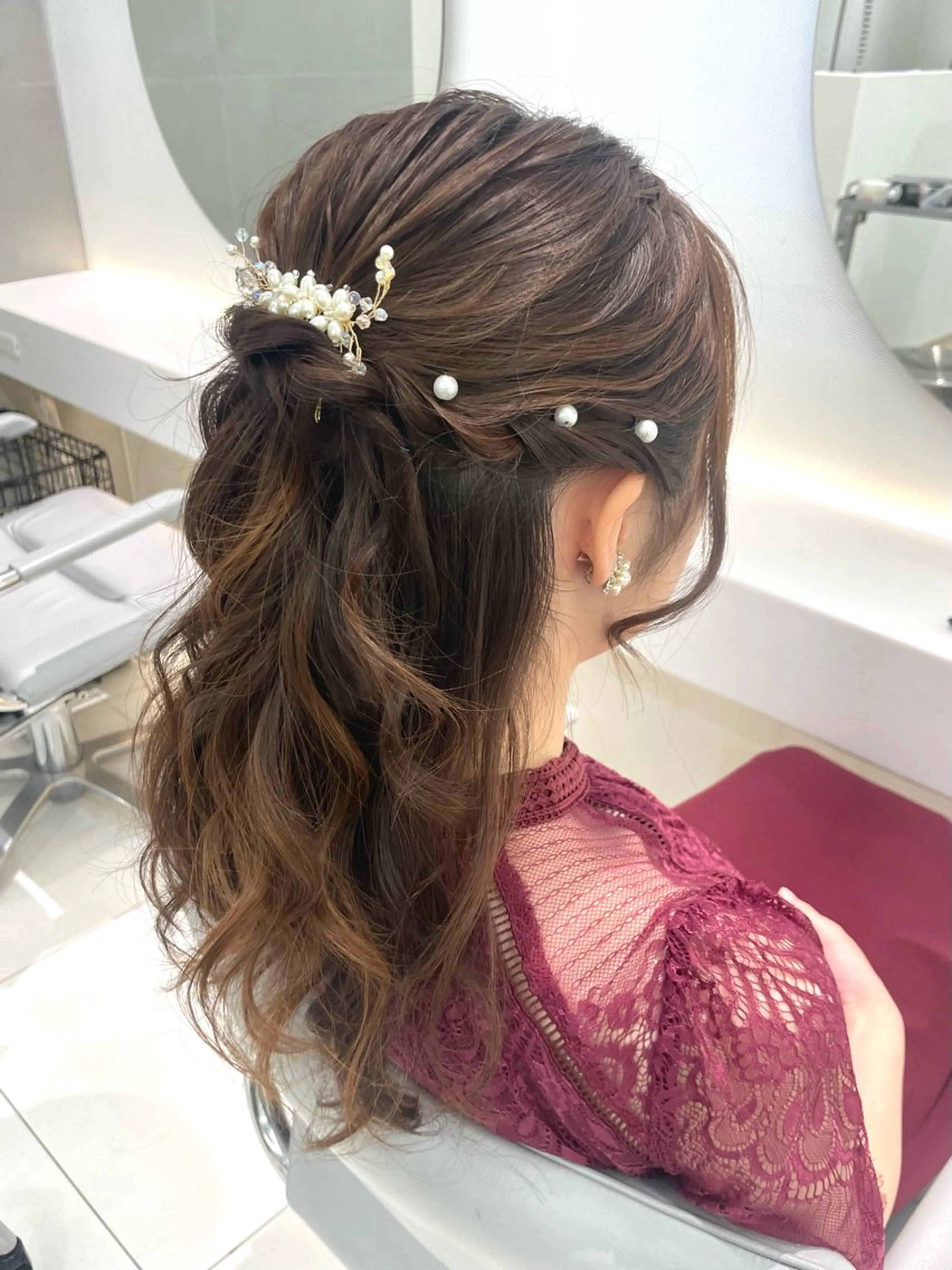 ヘアアレンジ ハーフアップ ヘアセット ヘアセット🎀耳つぼ 👂💎MONAMIのヘアスタイル