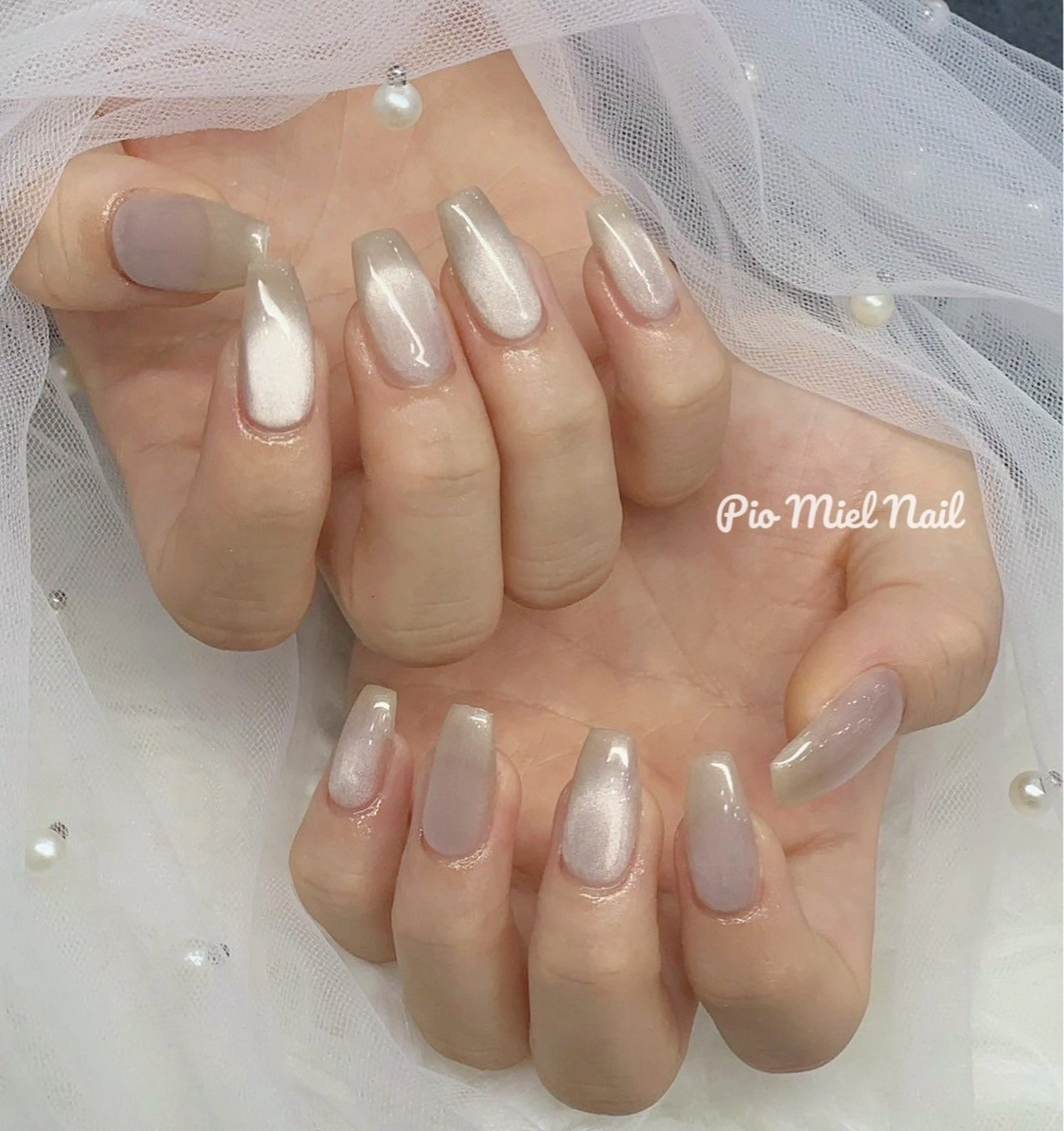 ネイル オーロラネイル ジェルネイル グラデーション オフィスネイル パラジェル ハンドネイル momo 長さだしのネイルデザイン